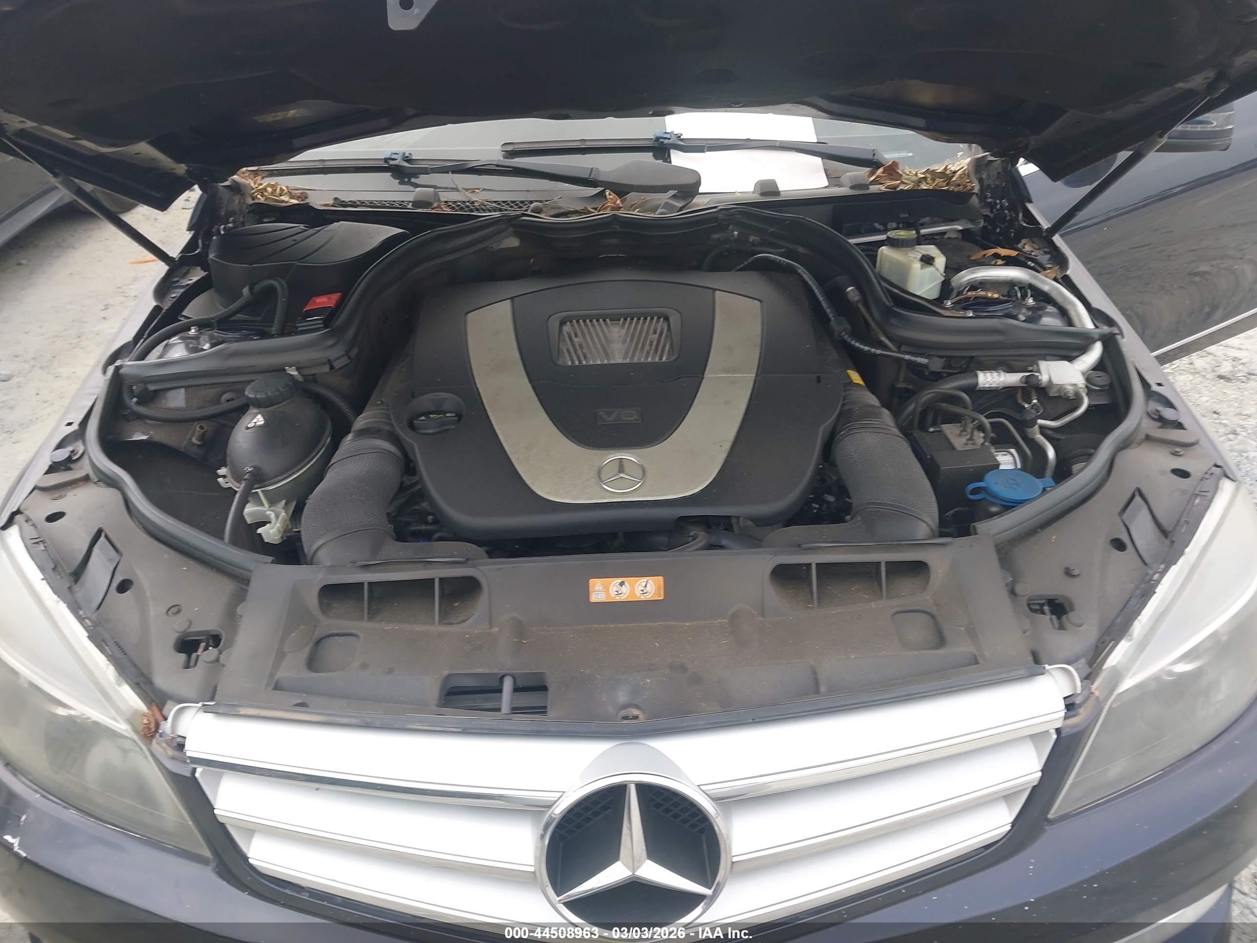 MERCEDES-BENZ C image 10