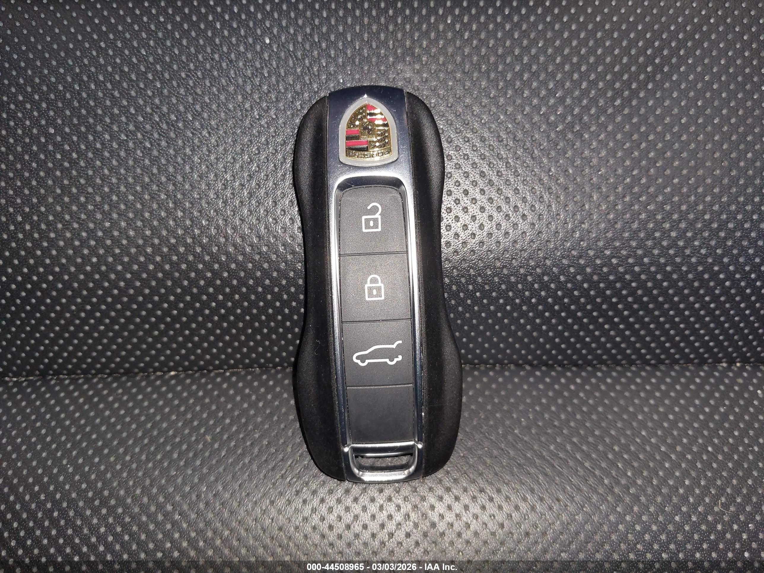 PORSCHE CAYENNE image 11
