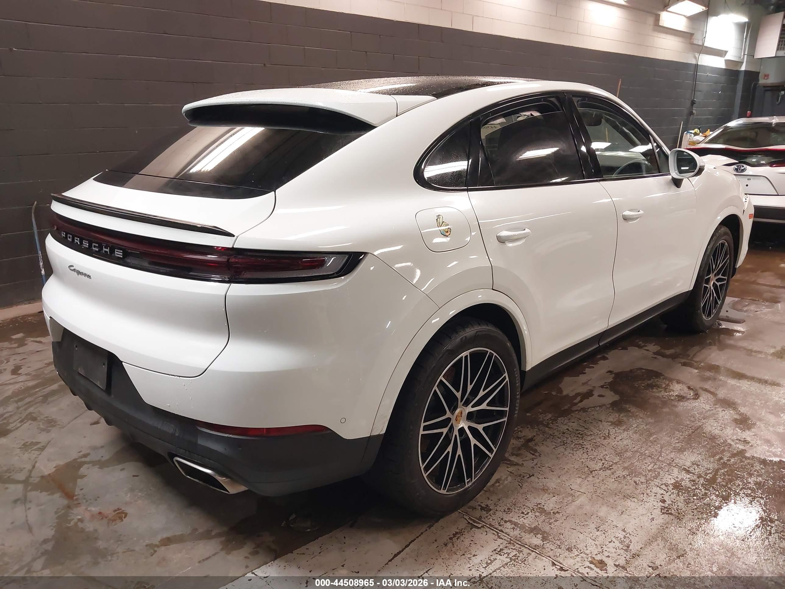 PORSCHE CAYENNE image 4