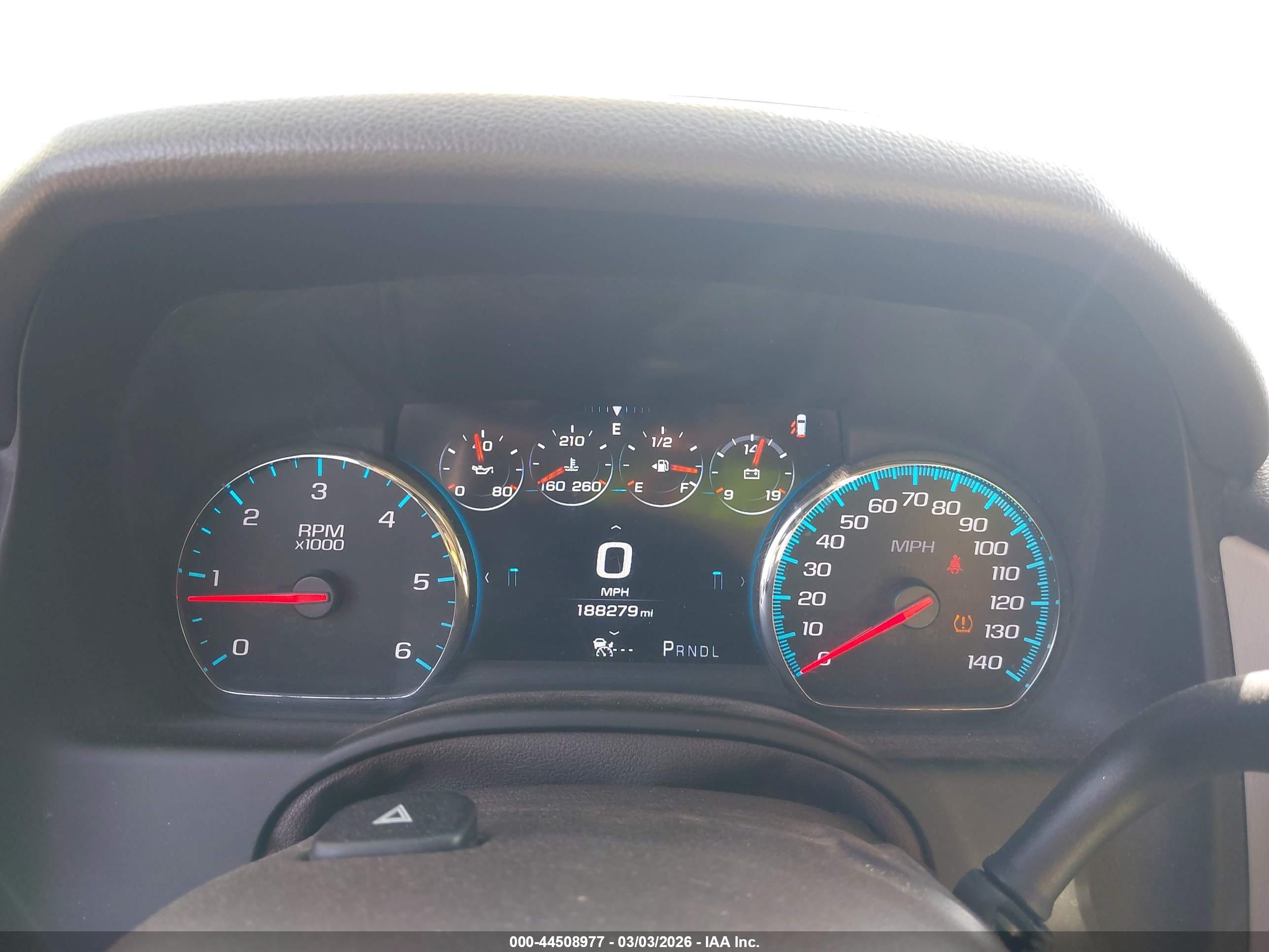 GMC YUKON image 7