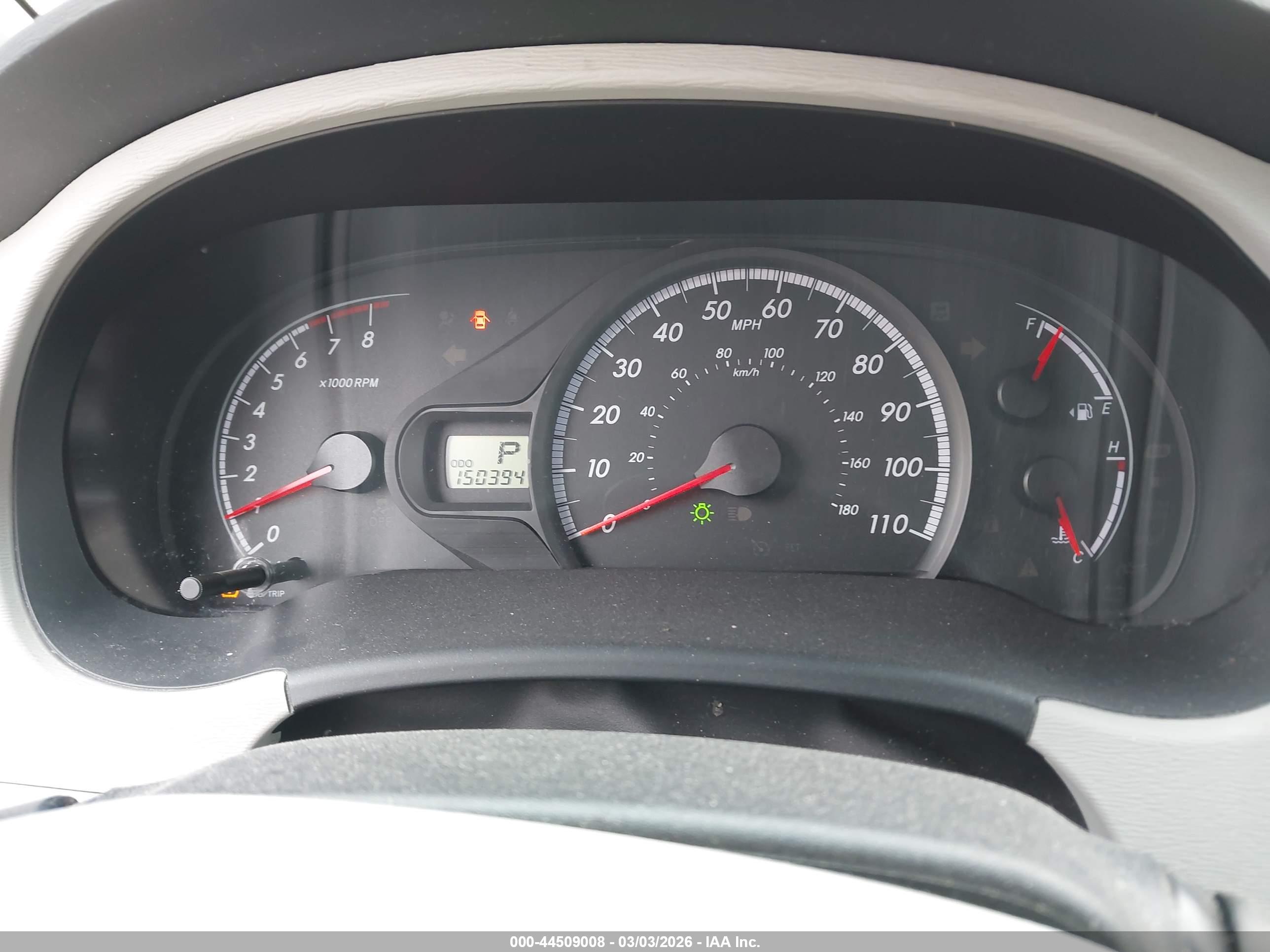 TOYOTA SIENNA image 7