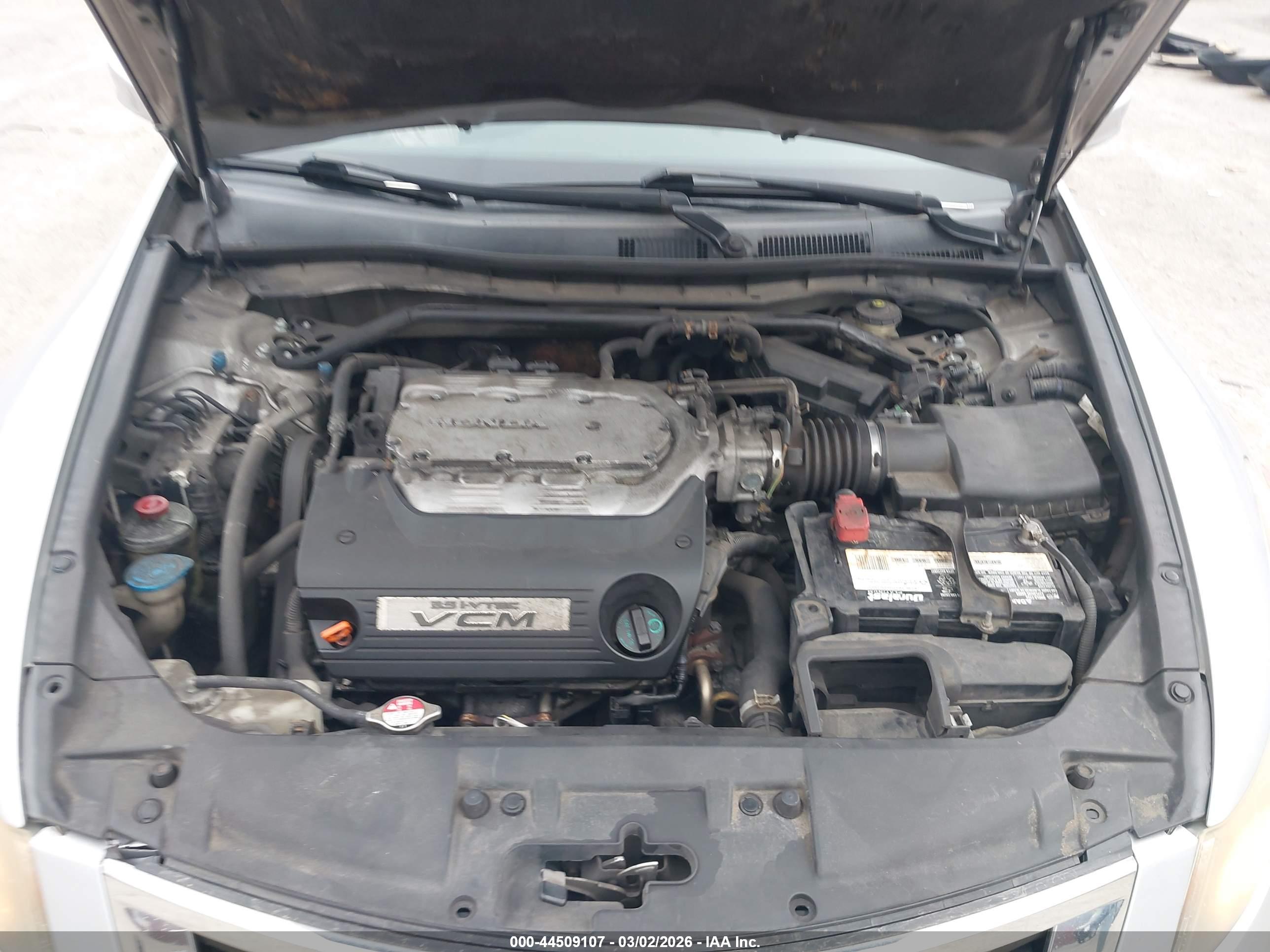 HONDA ACCORD image 10