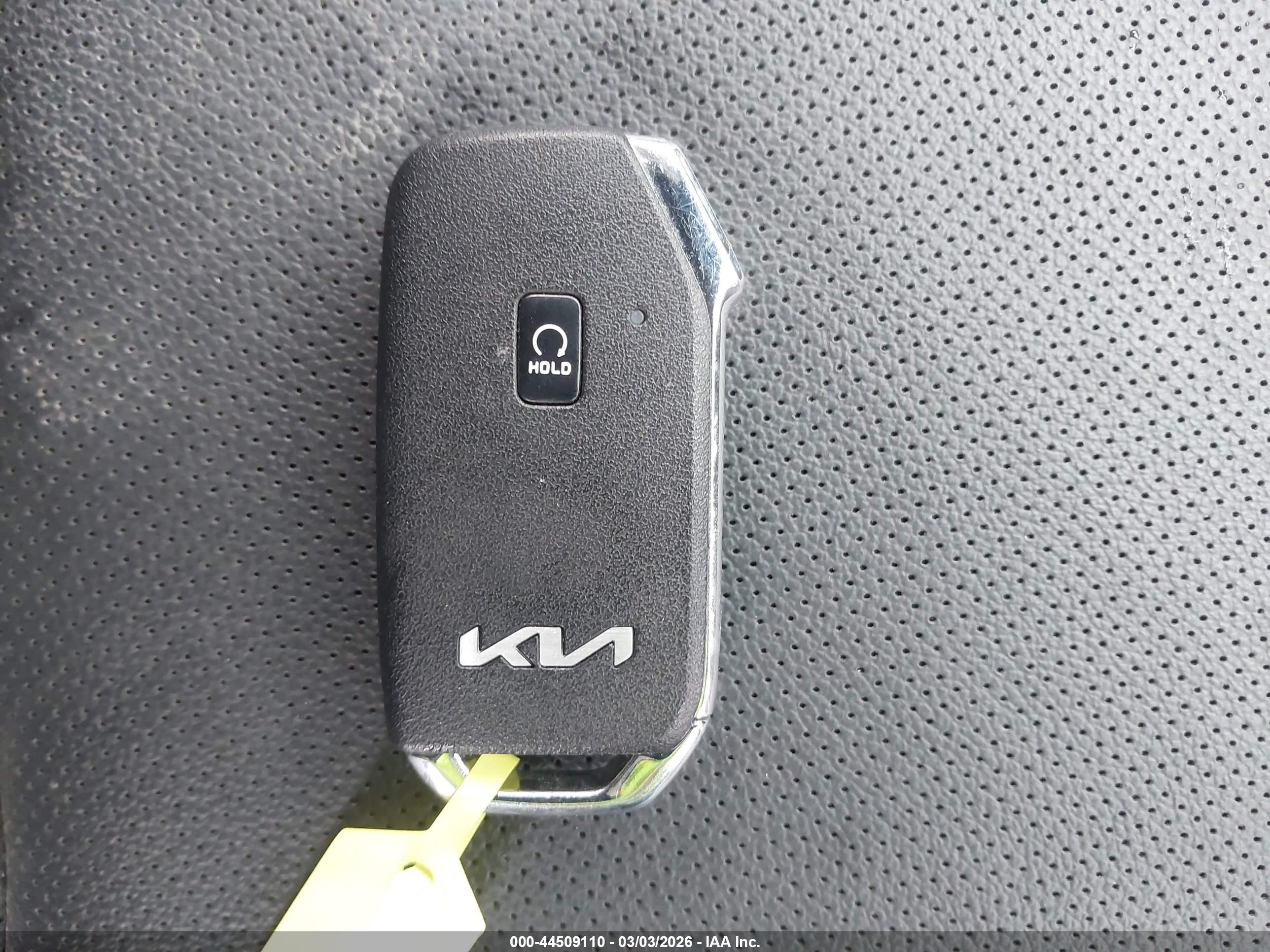 KIA SPORTAGE image 11