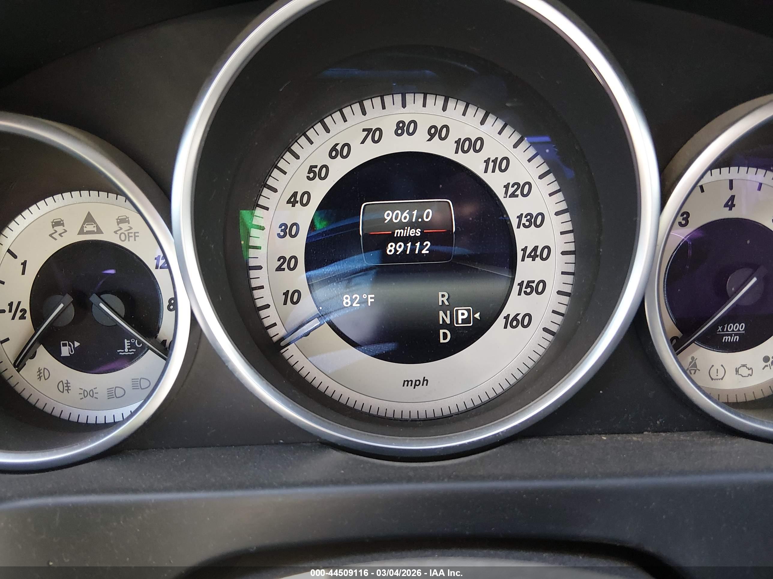 MERCEDES-BENZ E image 7