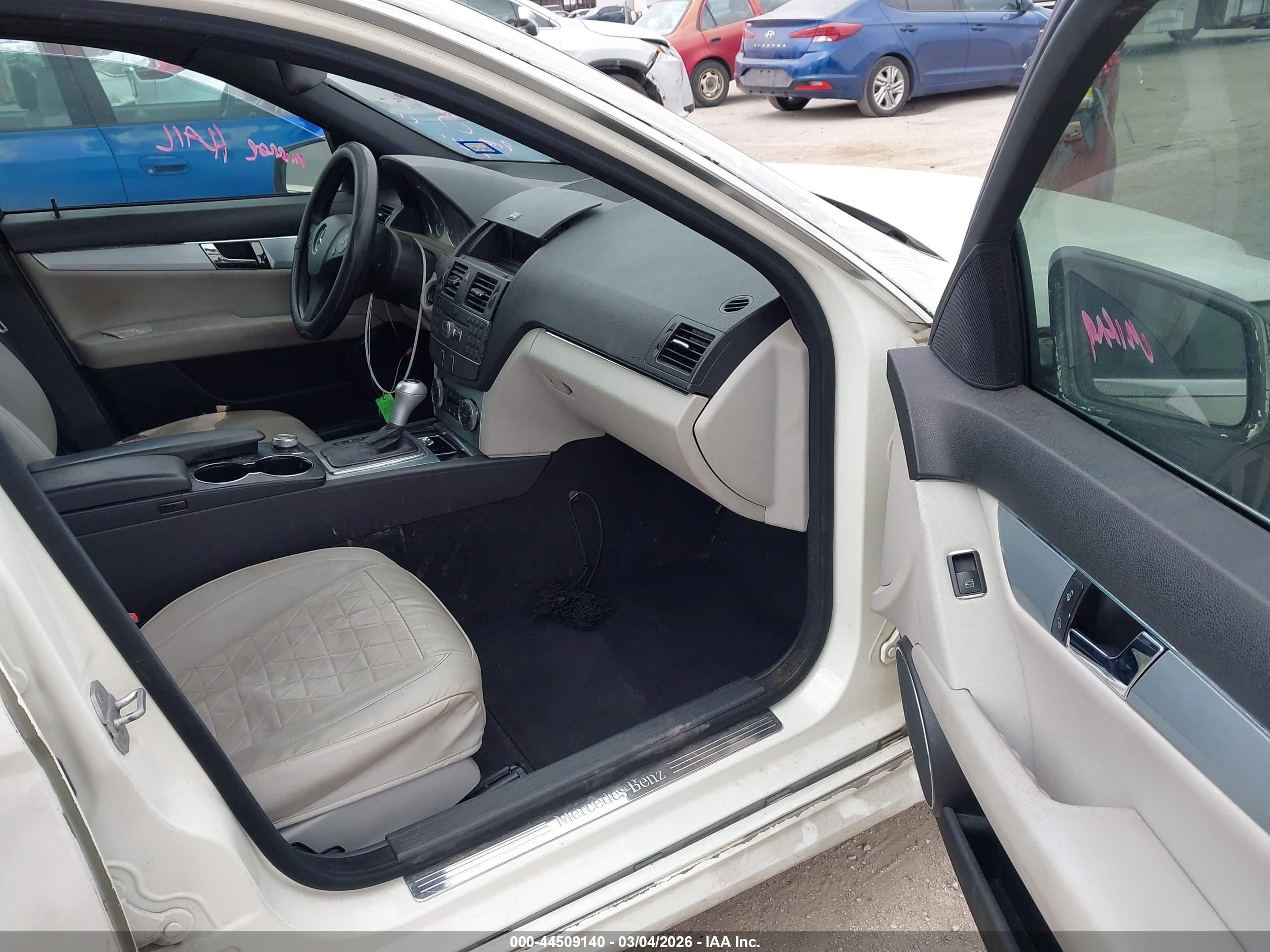 MERCEDES-BENZ C image 5