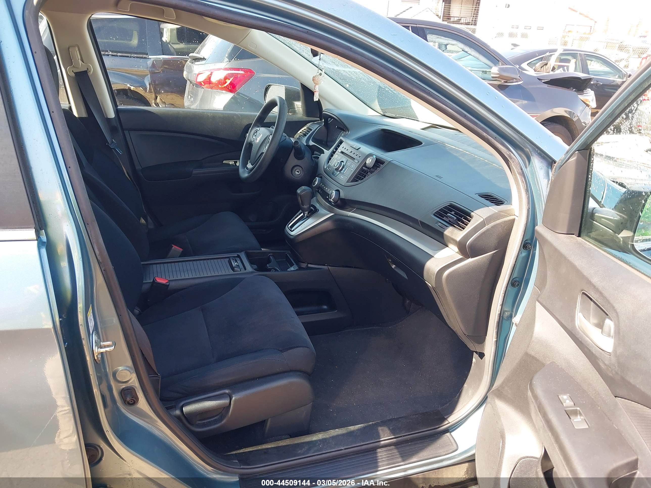 HONDA CR-V image 5