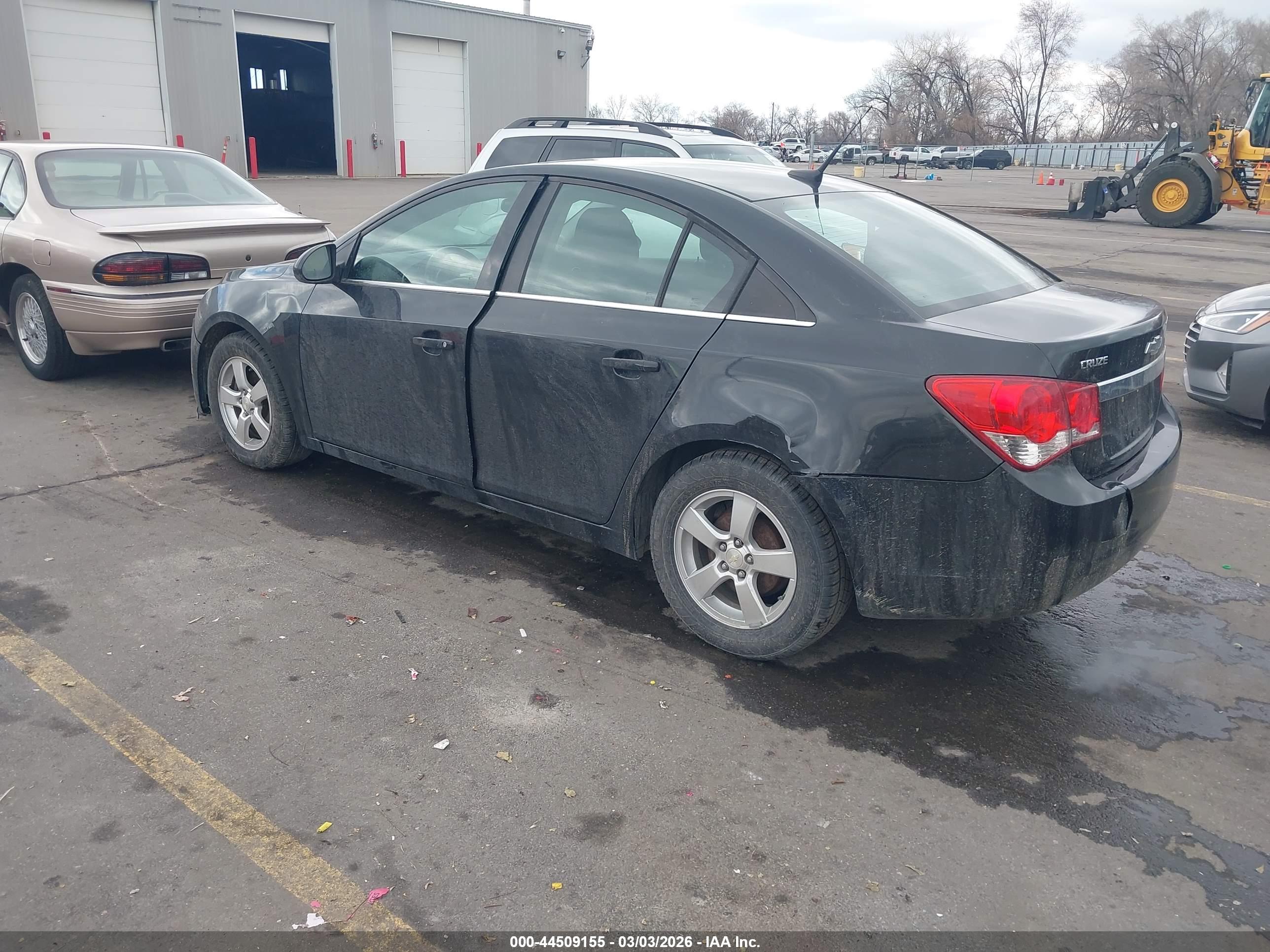 CHEVROLET CRUZE image 3