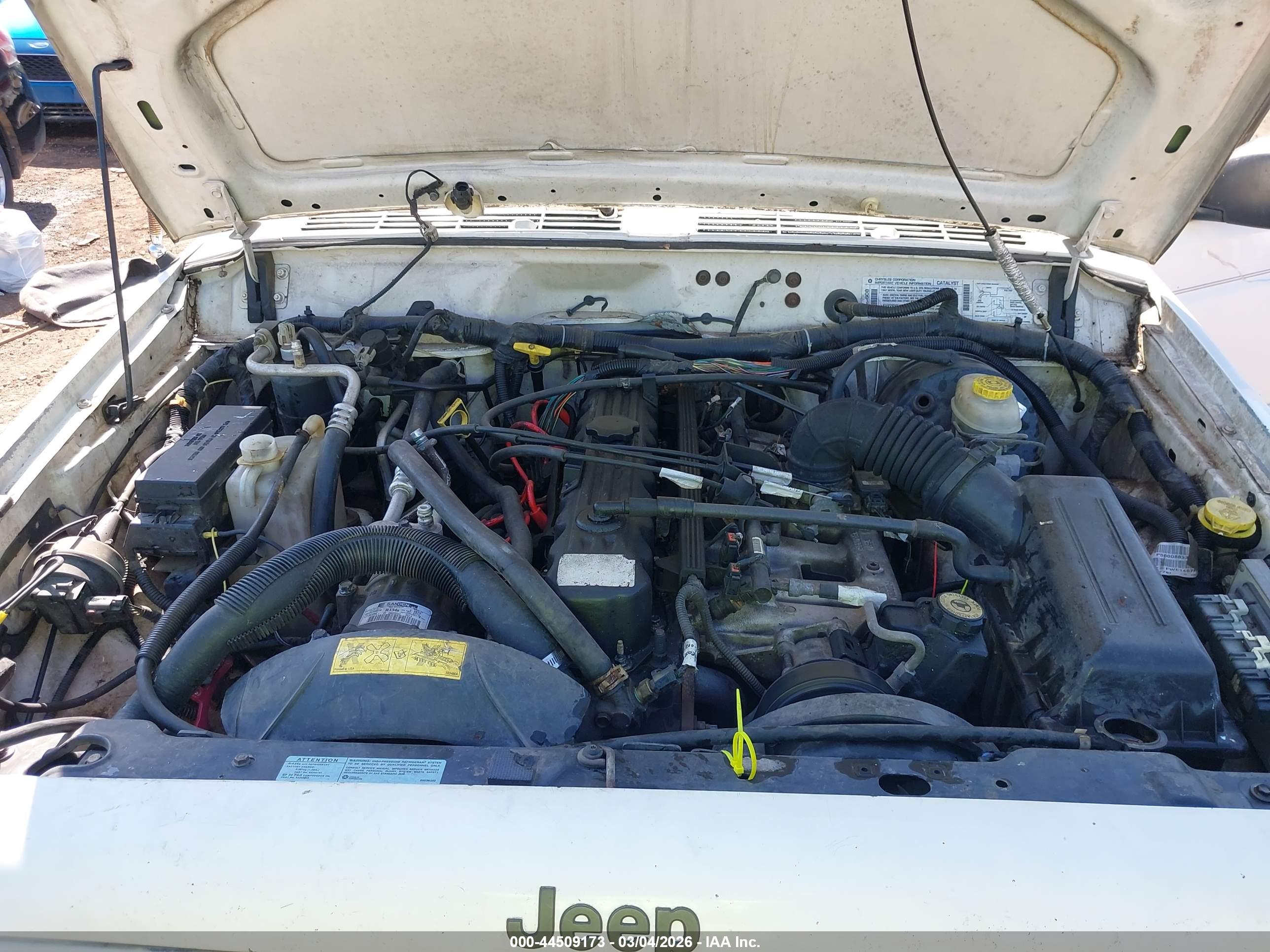 JEEP CHEROKEE image 10
