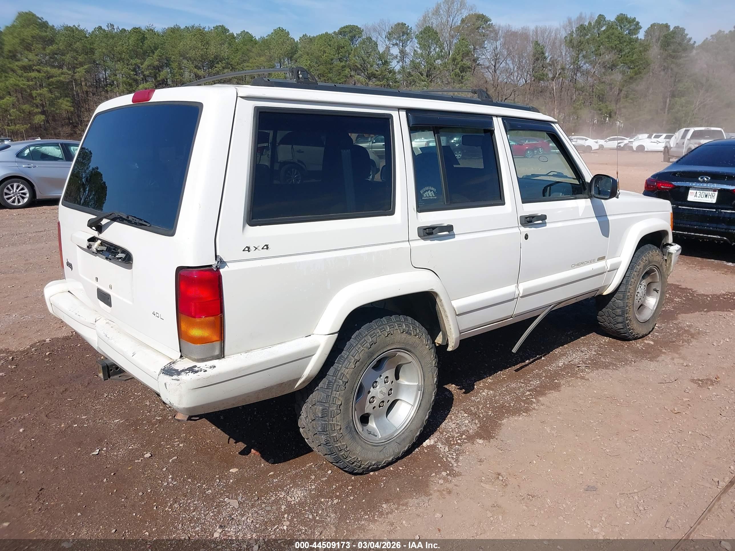 JEEP CHEROKEE image 4