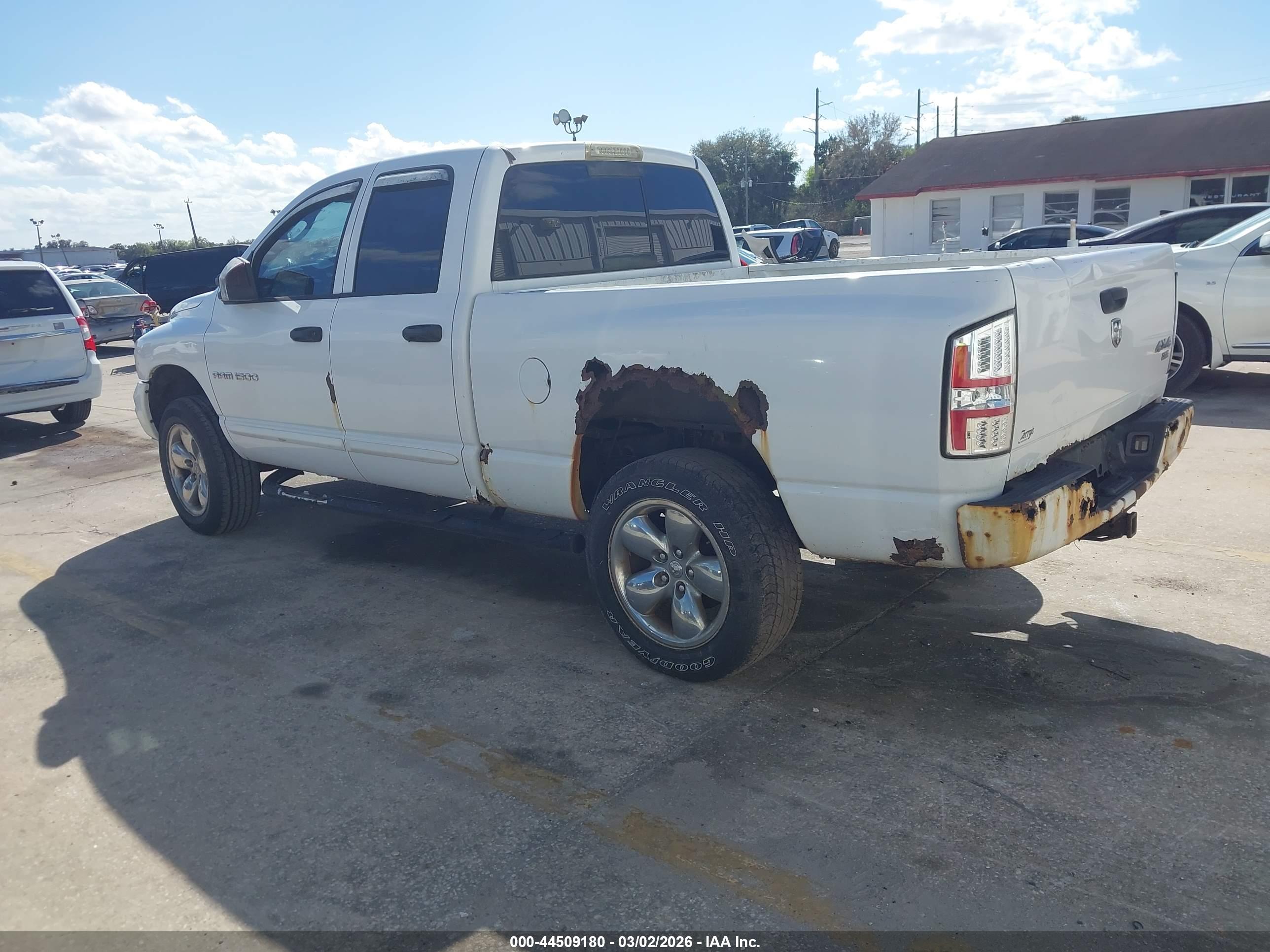 DODGE RAM image 3