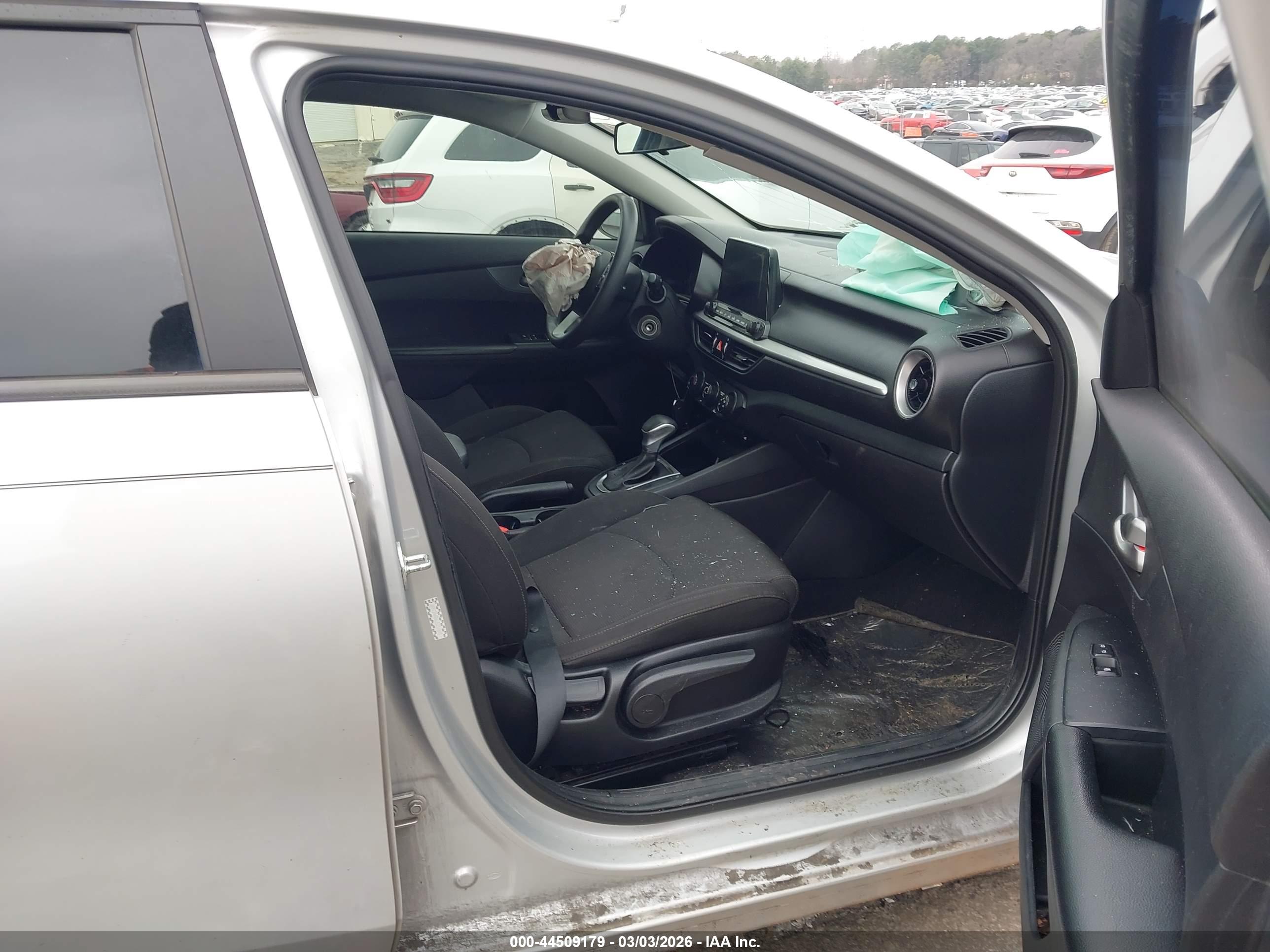 KIA FORTE image 5