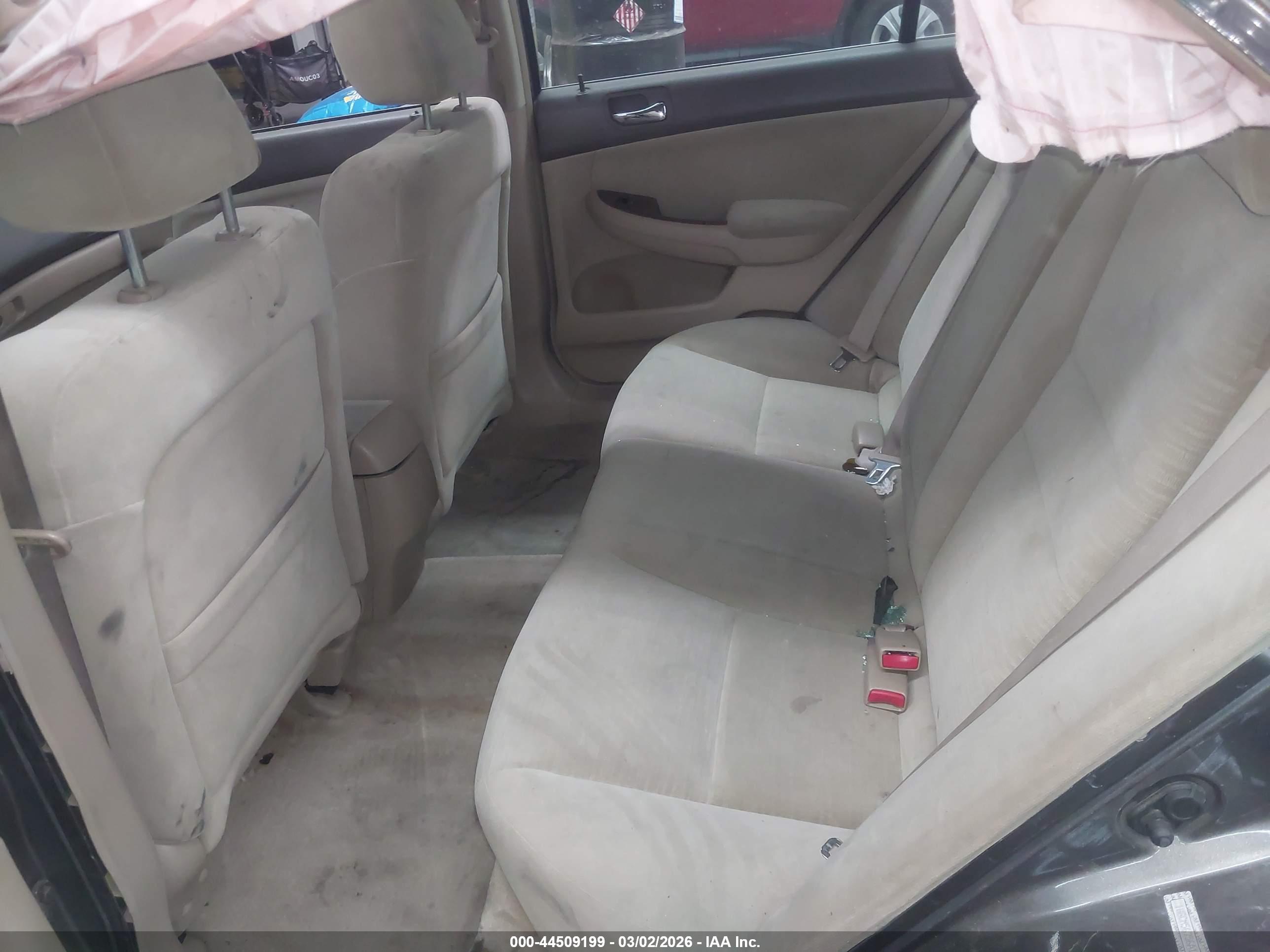 HONDA ACCORD image 8