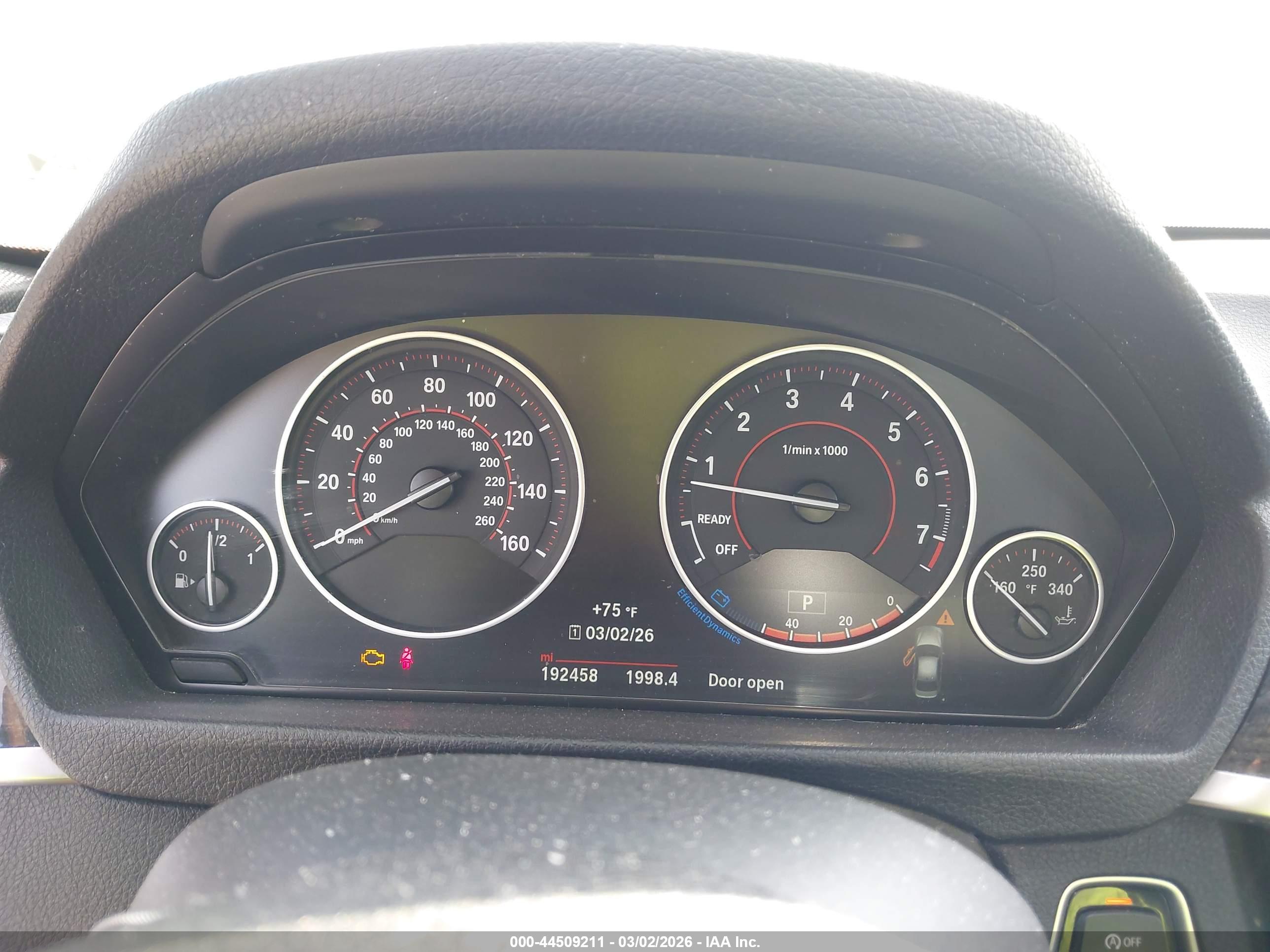 BMW 330I image 7