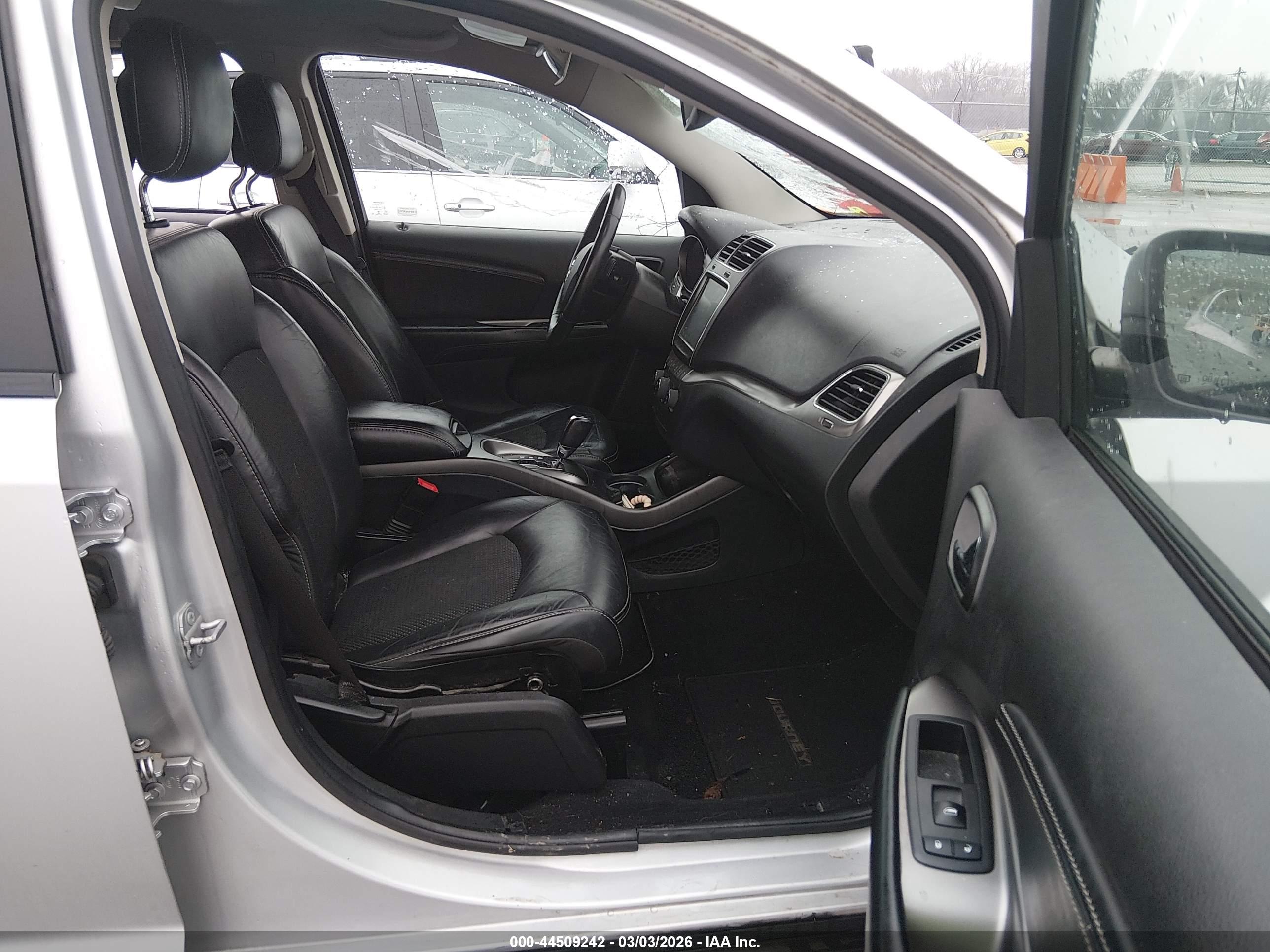 DODGE JOURNEY image 5