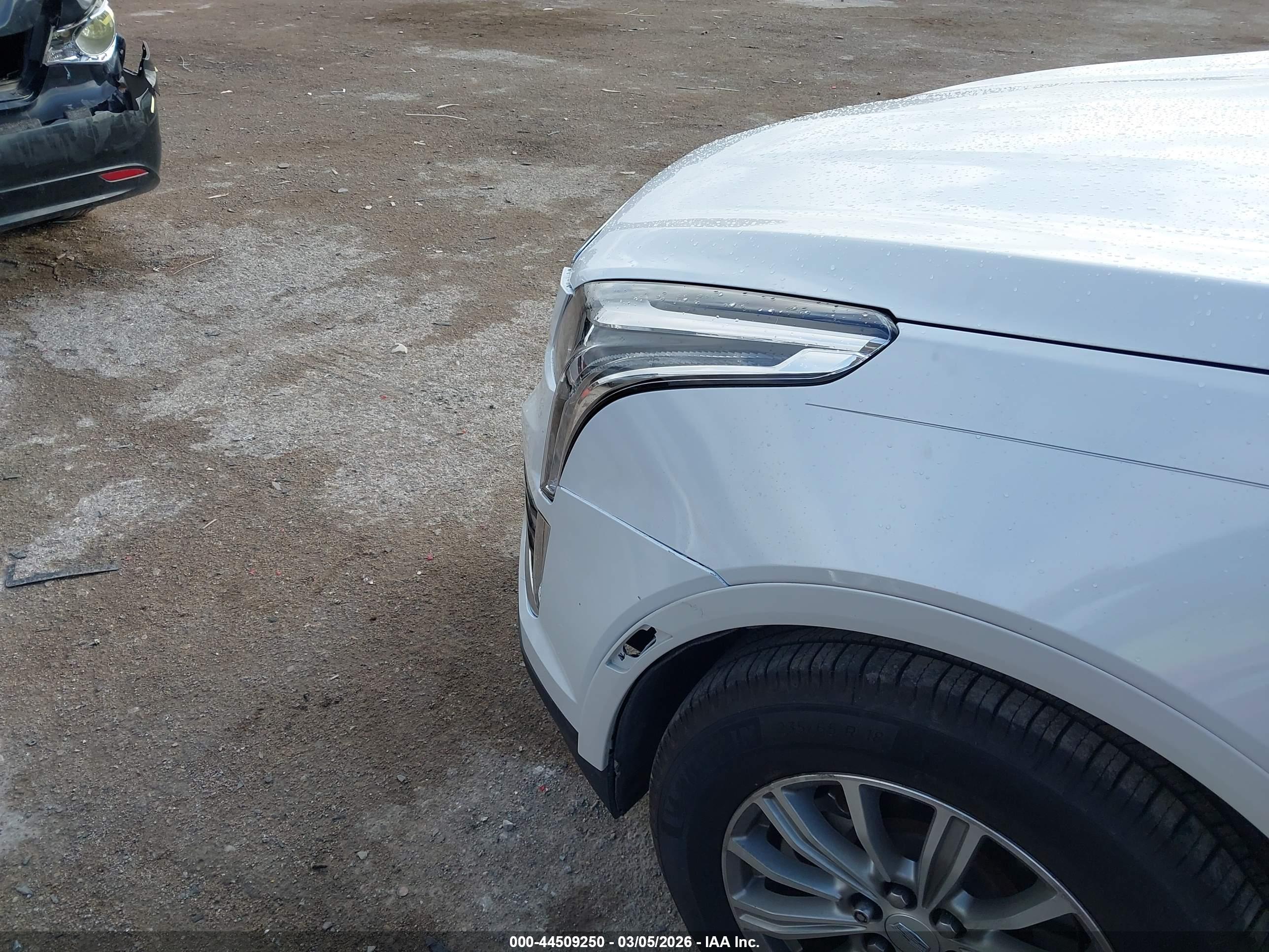 CADILLAC XT5 image 6