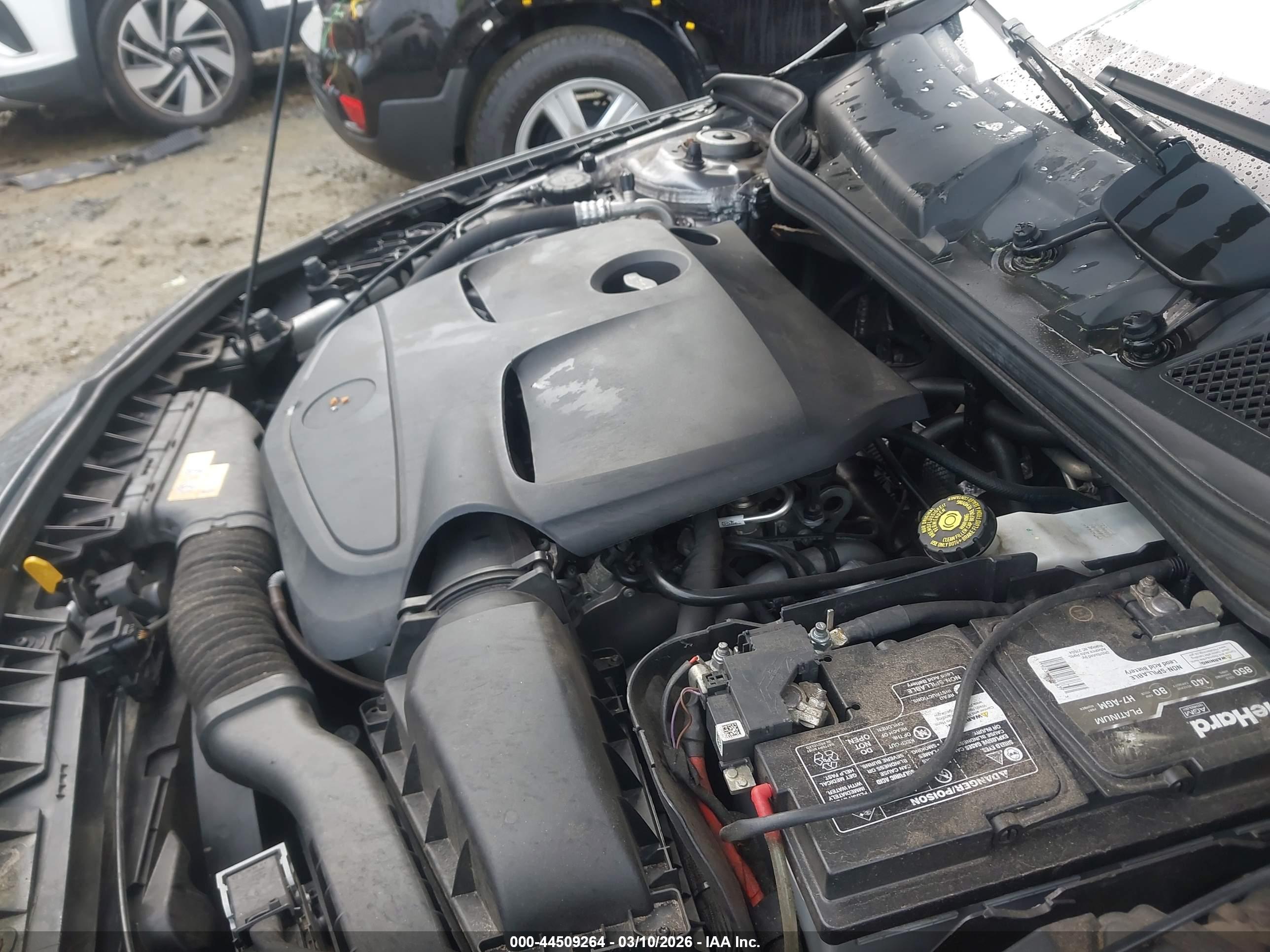 MERCEDES-BENZ CLA image 10