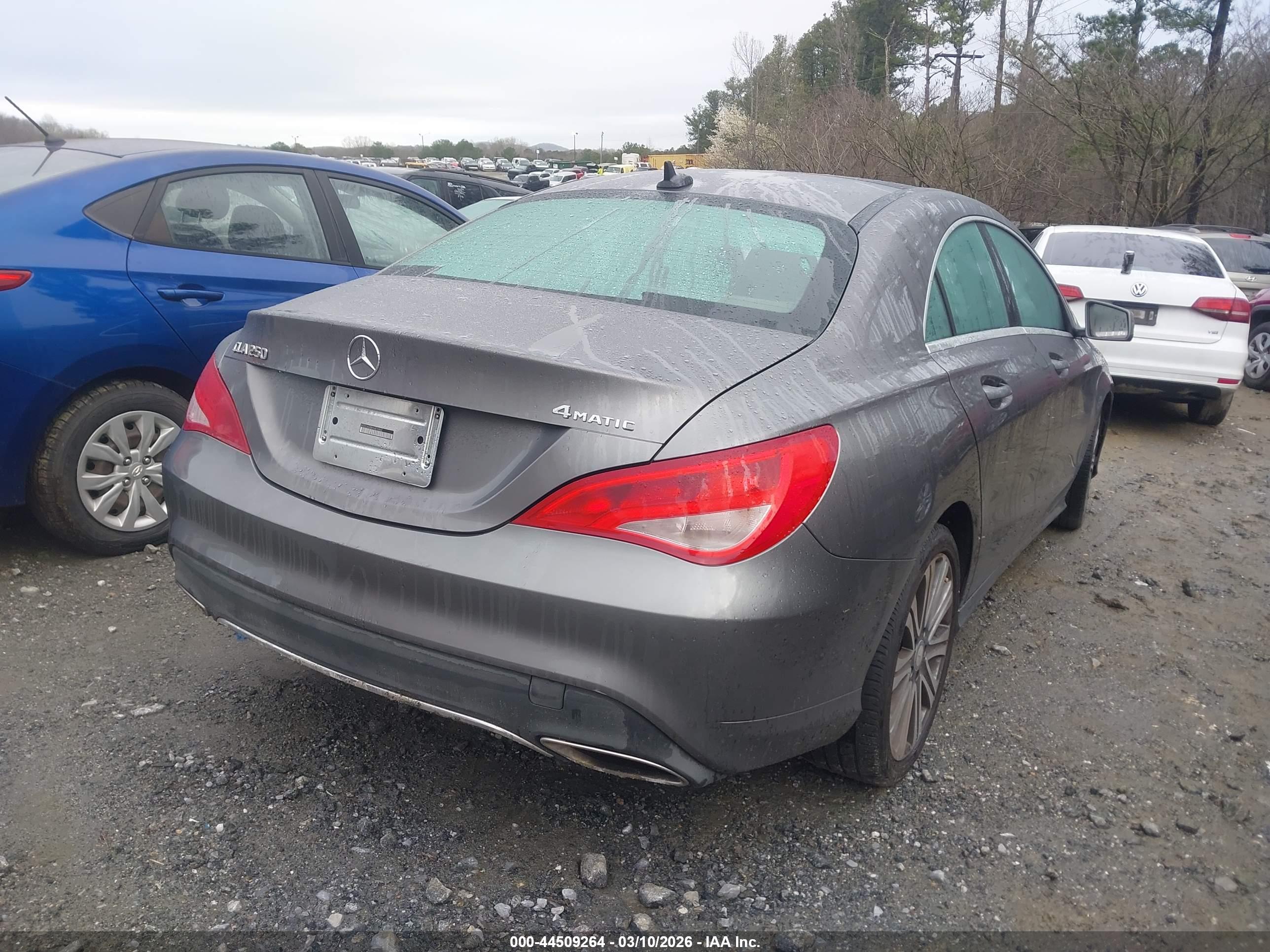MERCEDES-BENZ CLA image 4