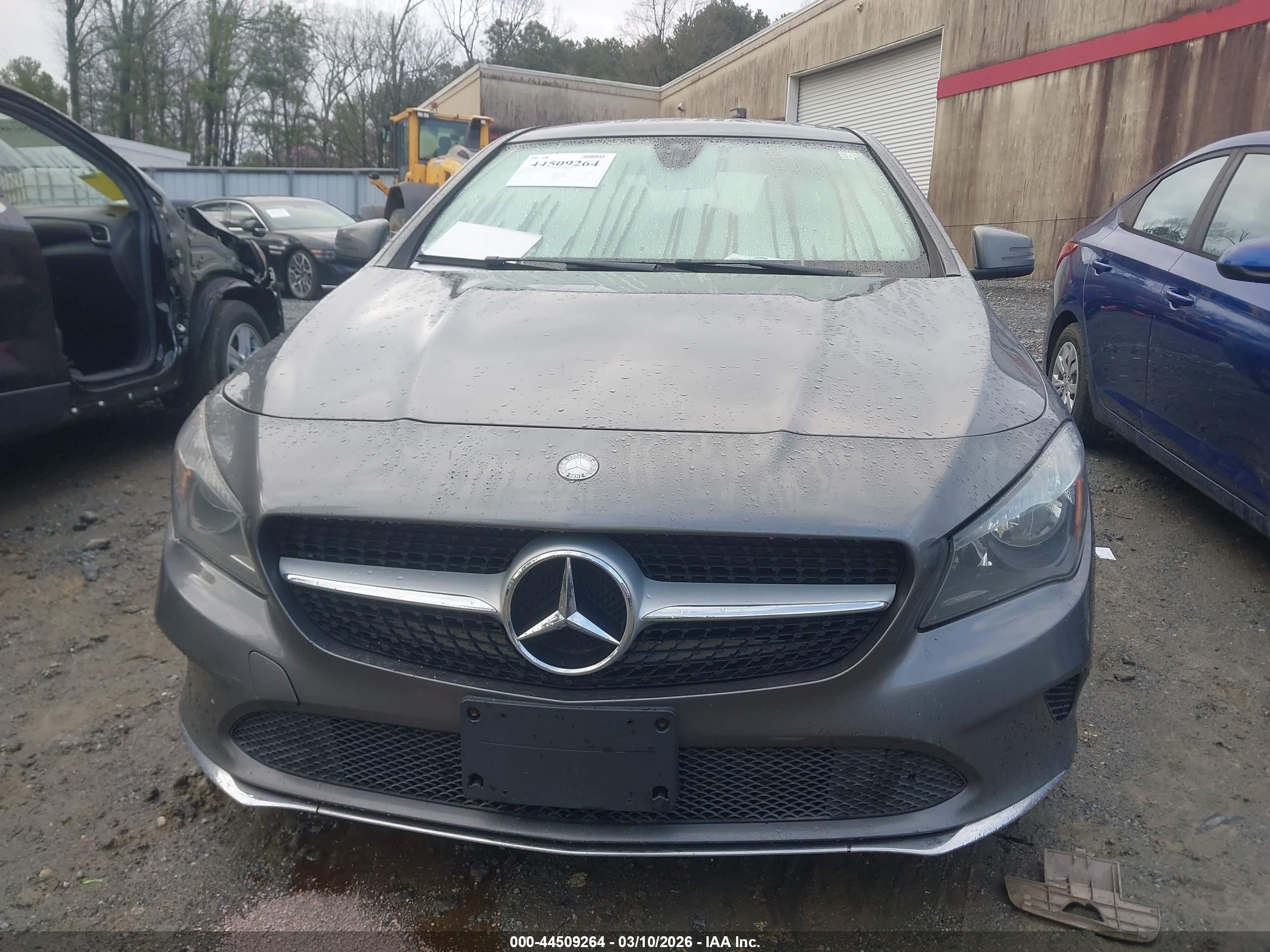 MERCEDES-BENZ CLA image 6
