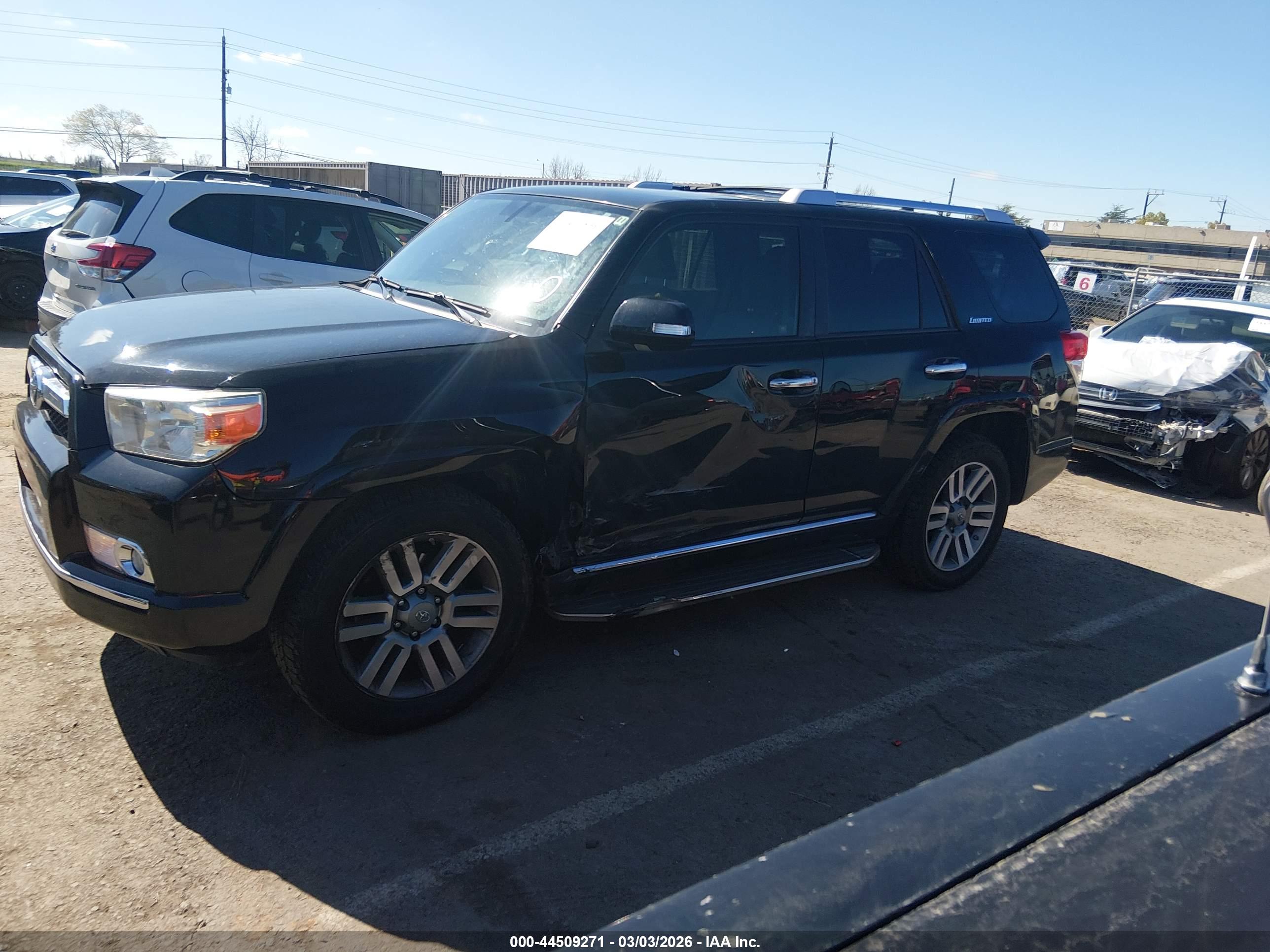 TOYOTA 4RUNNER image 6