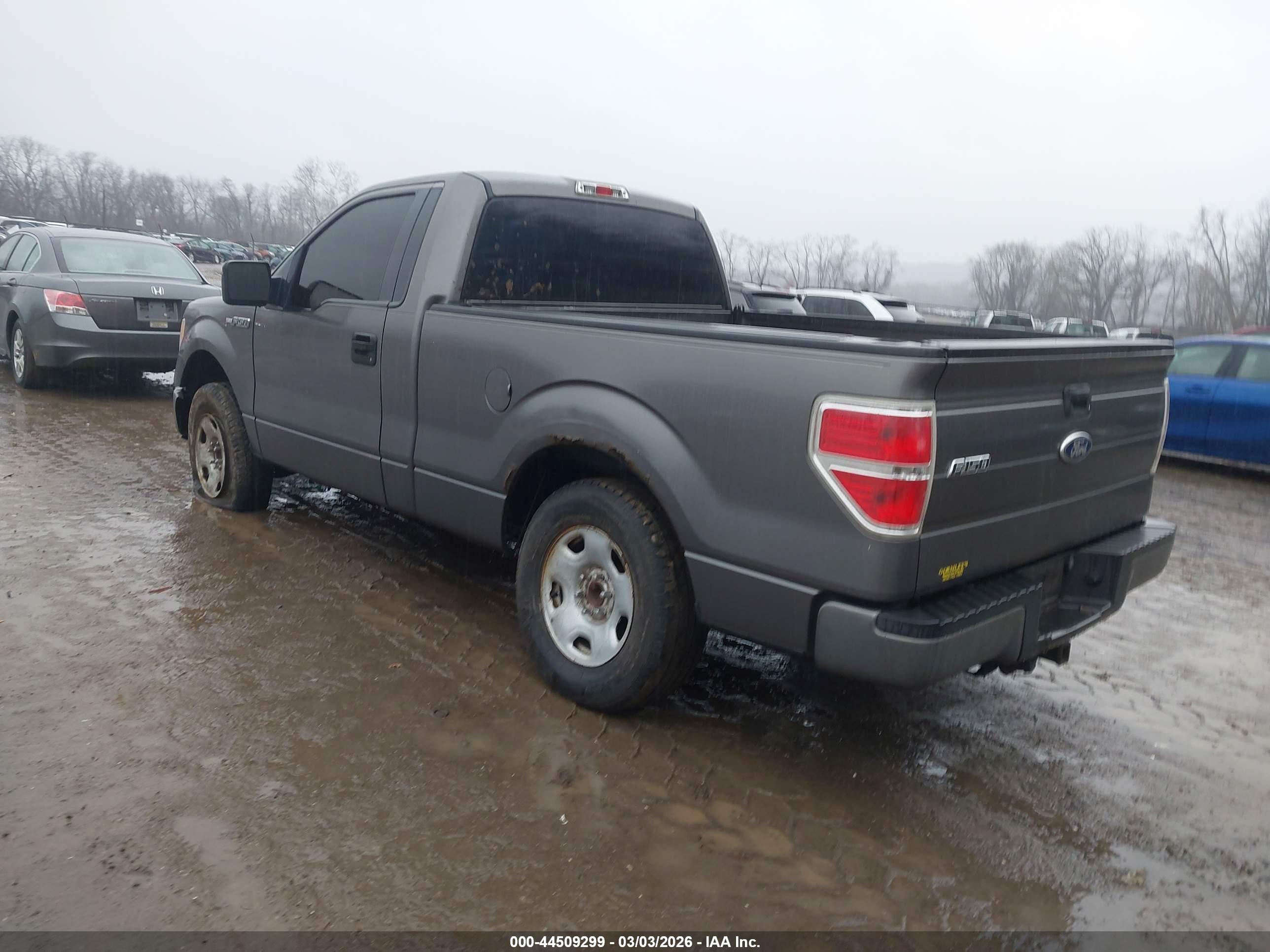 FORD F-150 image 3