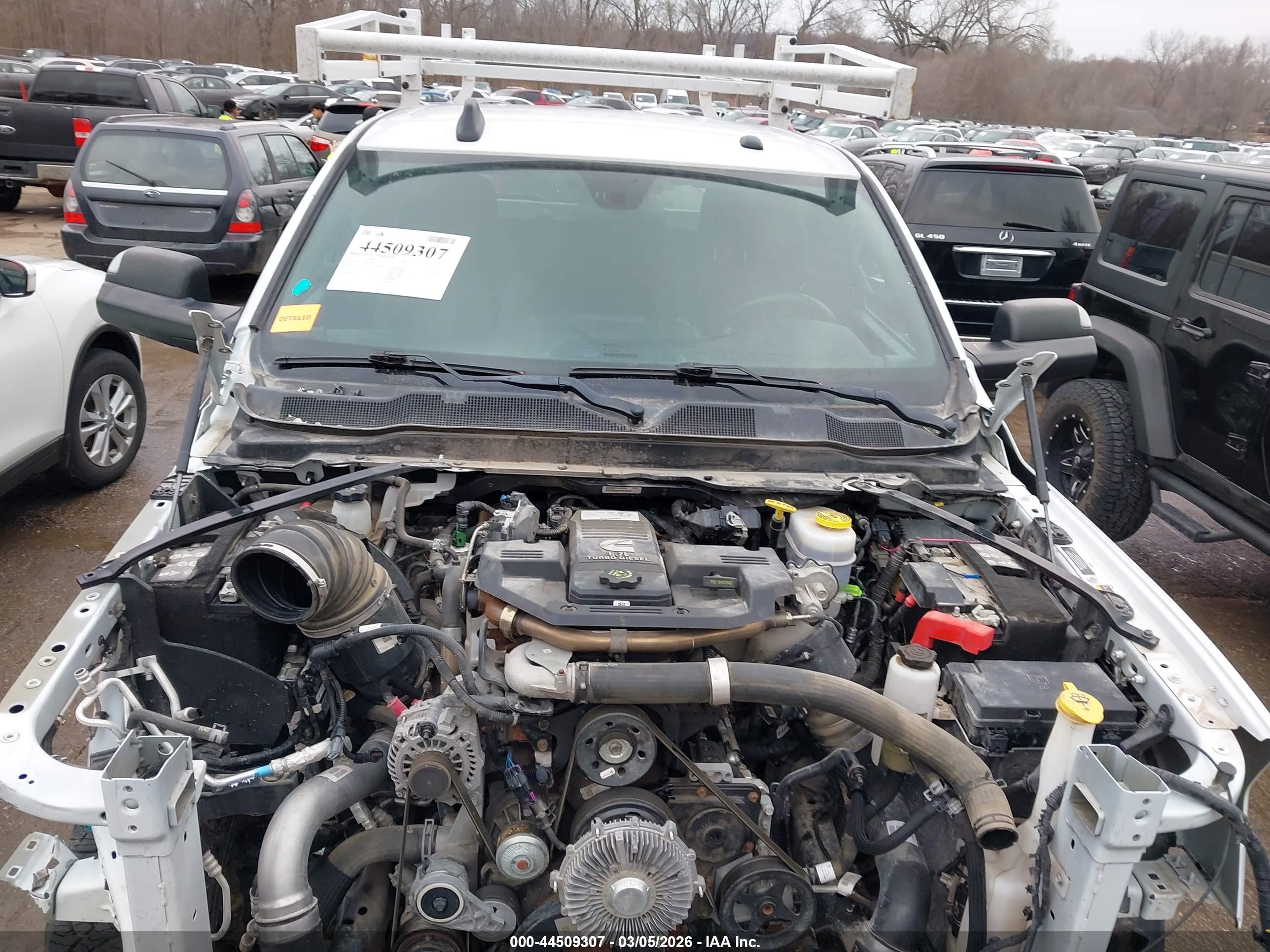 RAM 3500 image 10