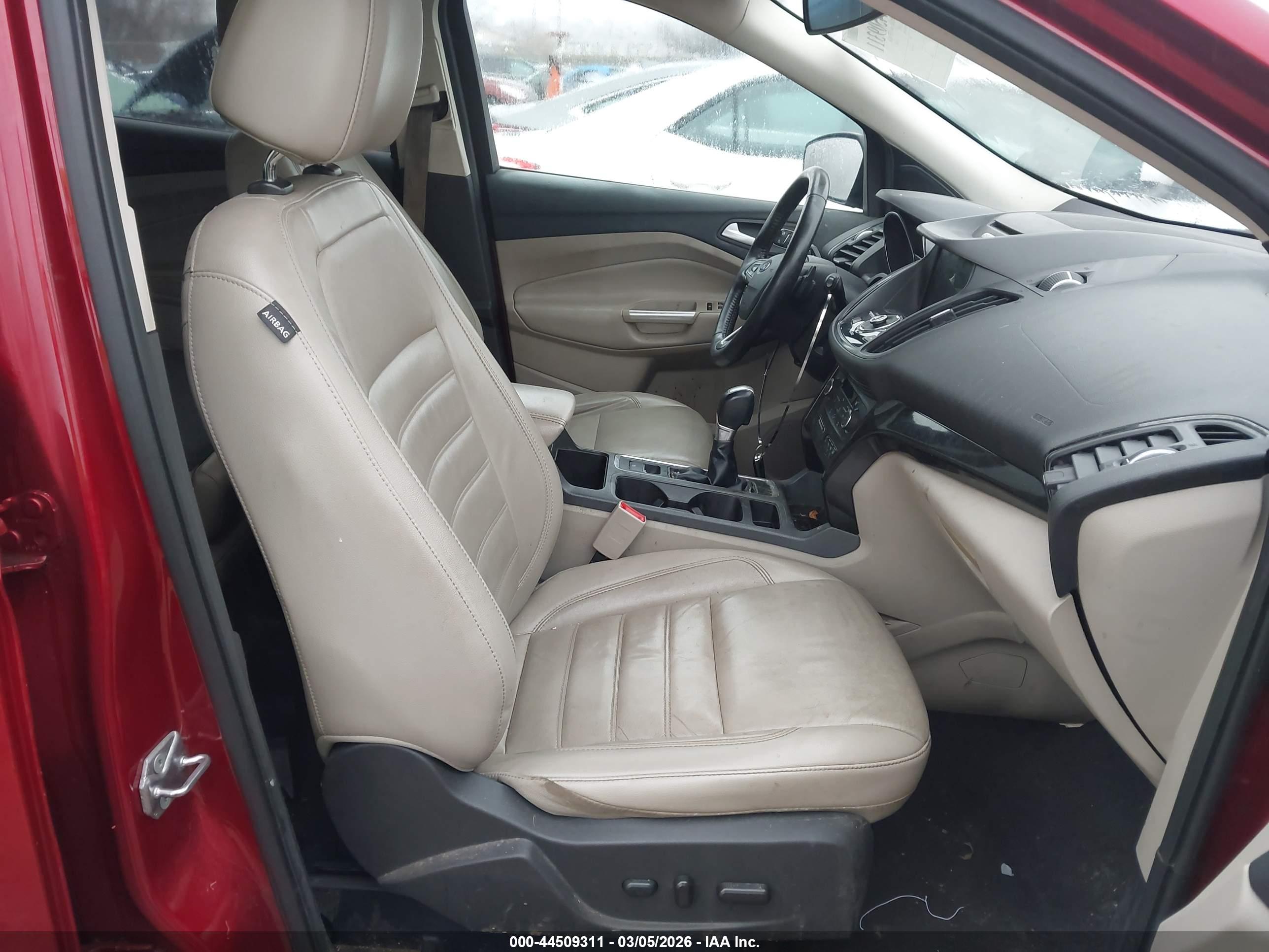 FORD ESCAPE image 5