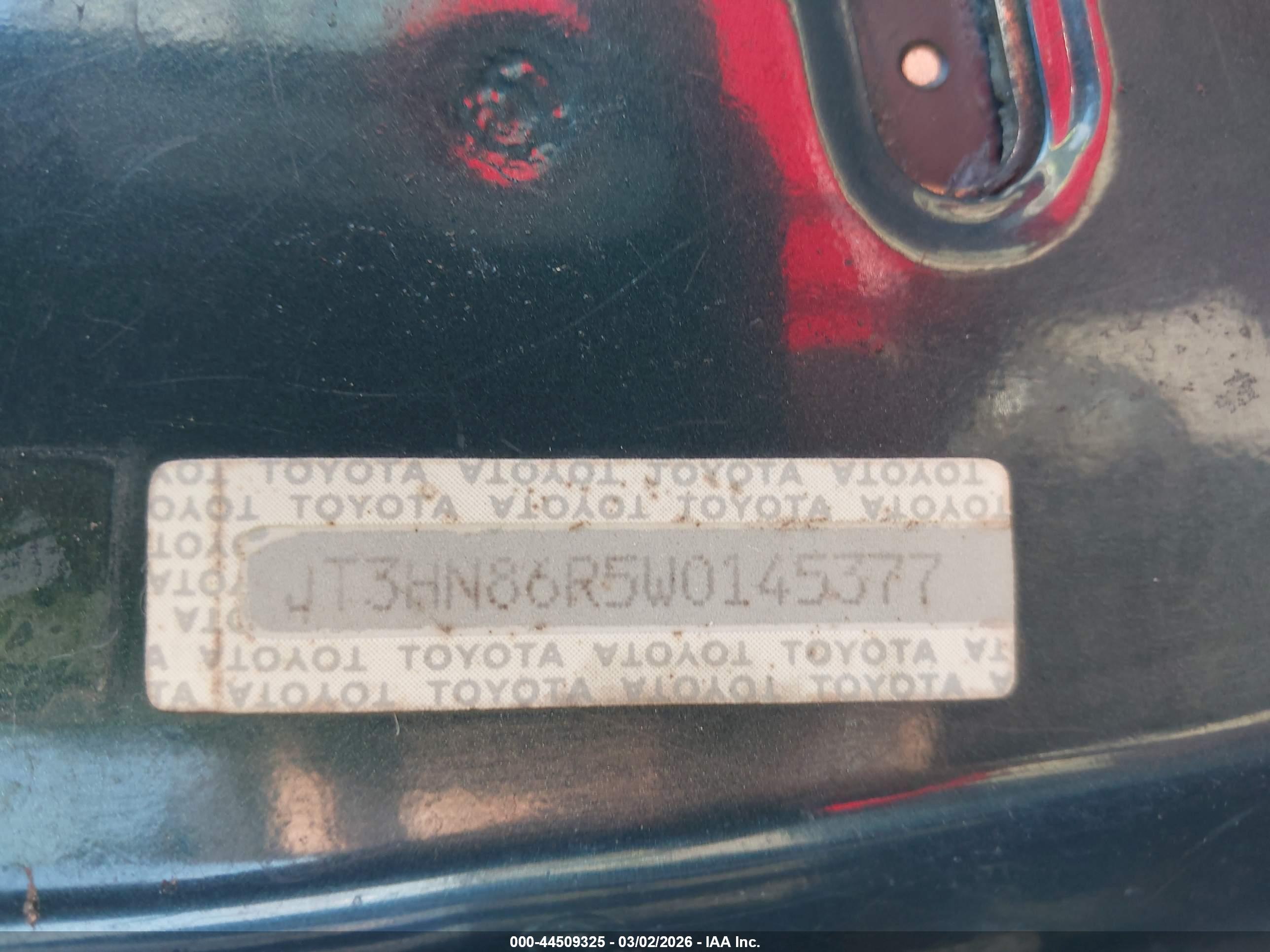 TOYOTA 4RUNNER image 9
