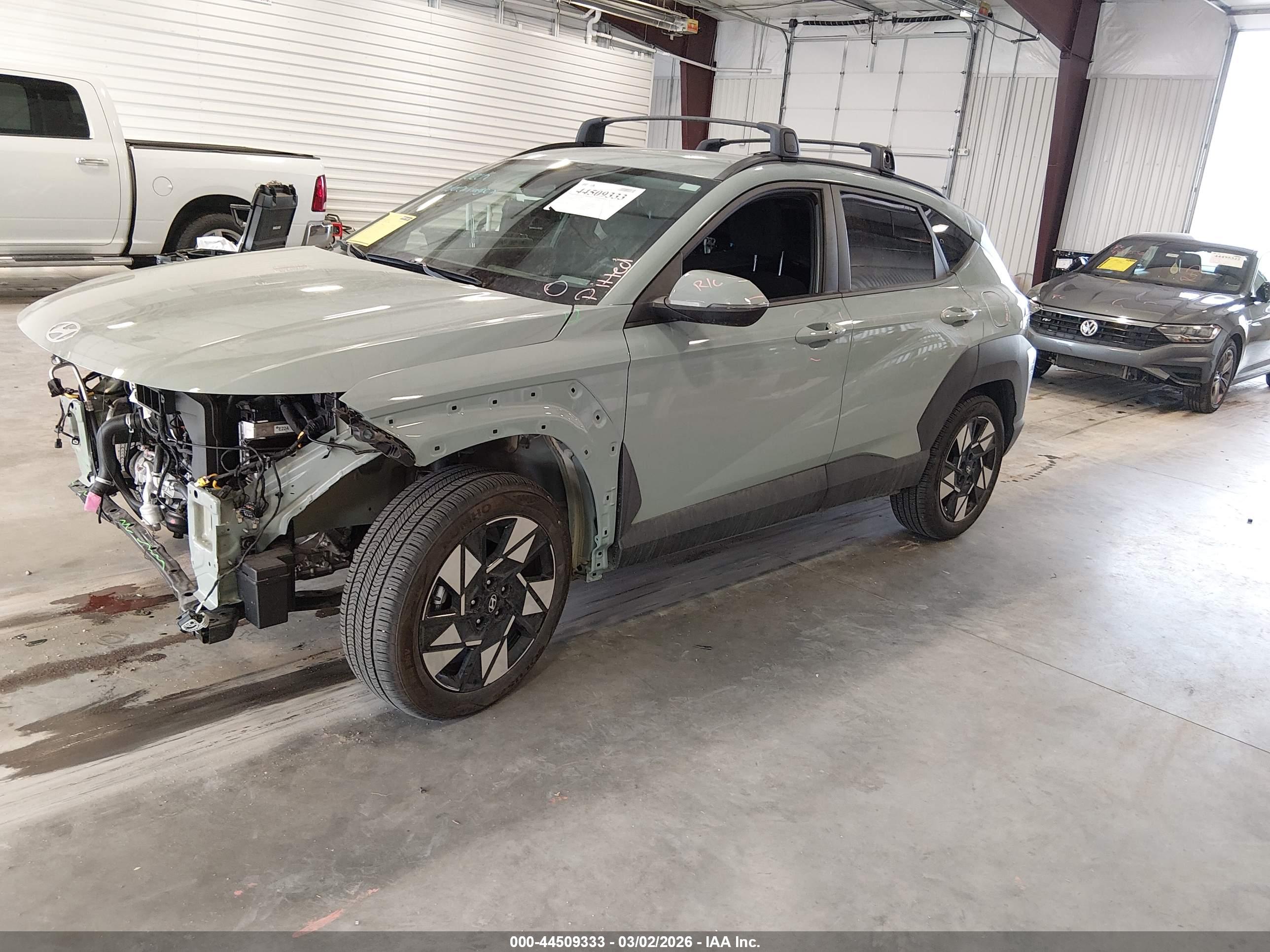 HYUNDAI KONA image 2