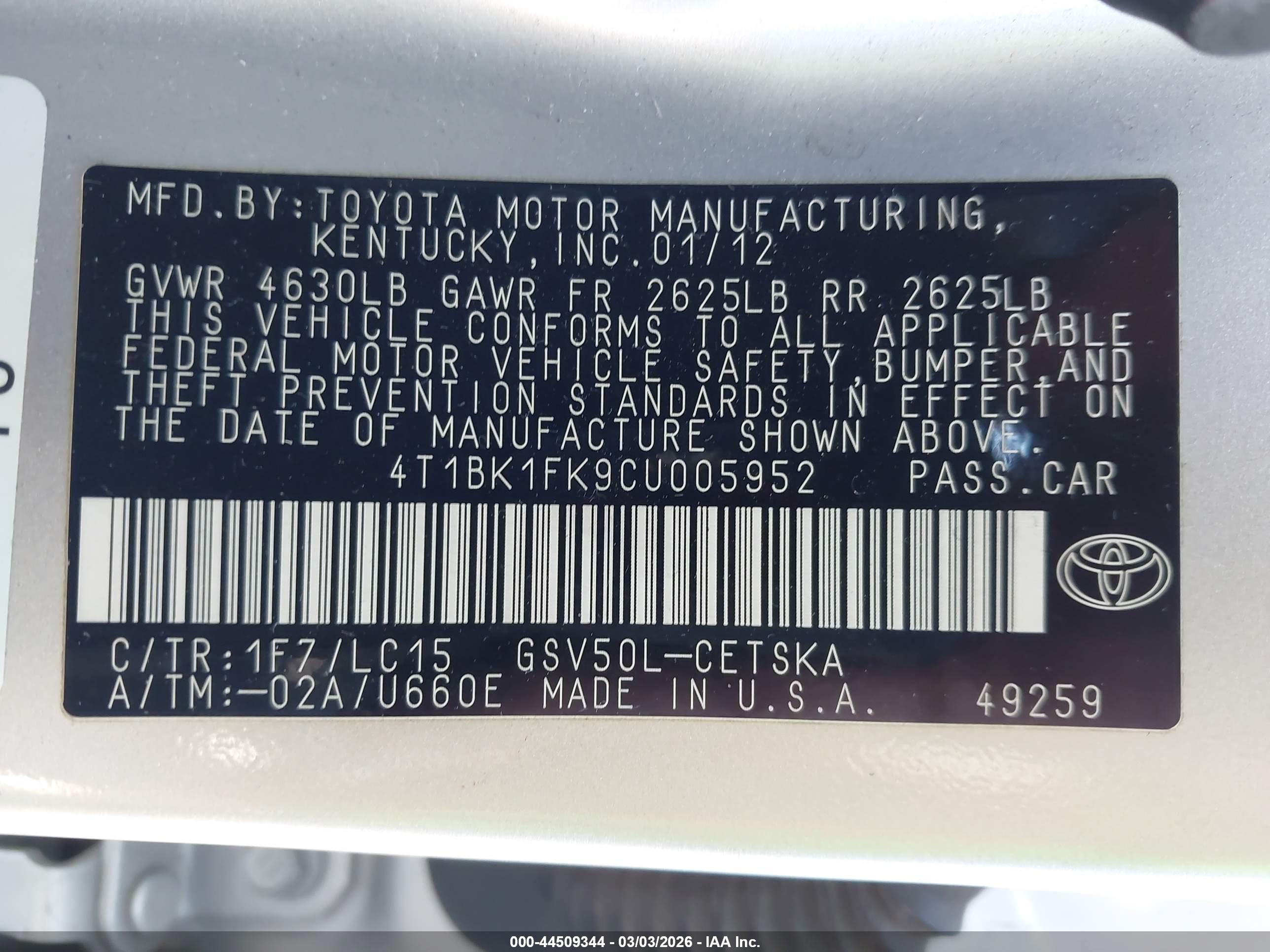 TOYOTA CAMRY image 9