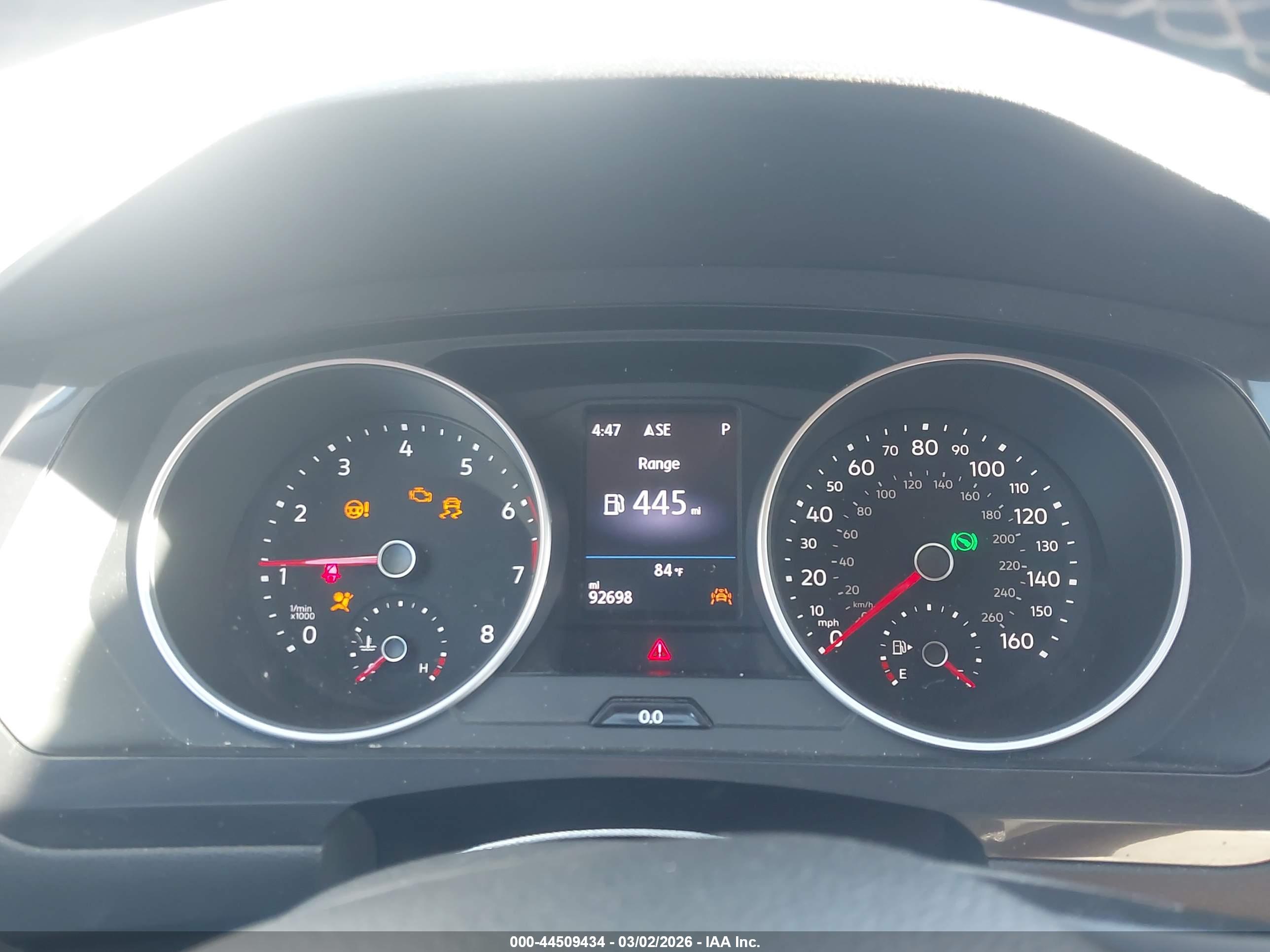 VOLKSWAGEN TIGUAN image 7