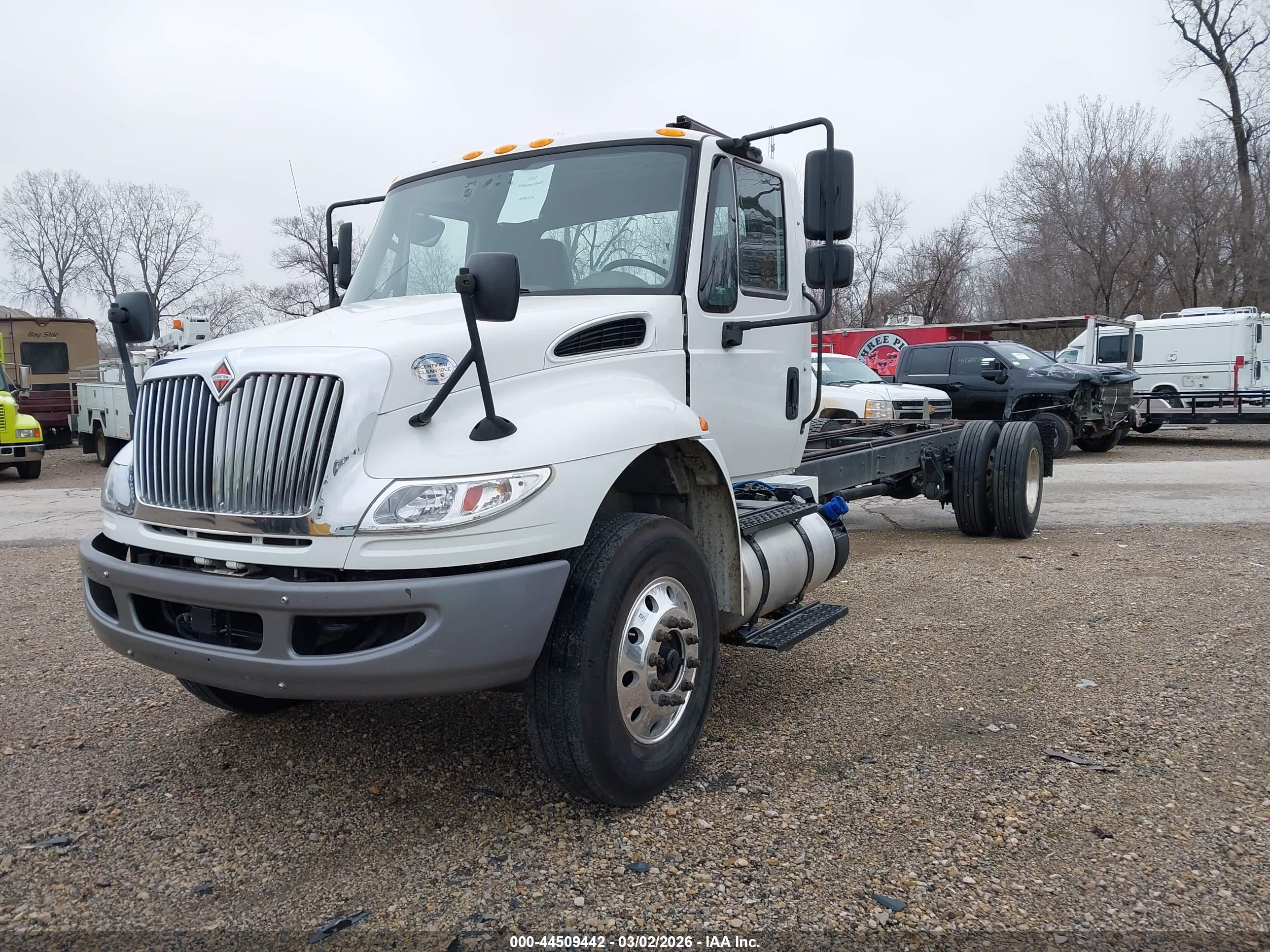 INTERNATIONAL DURASTAR image 2