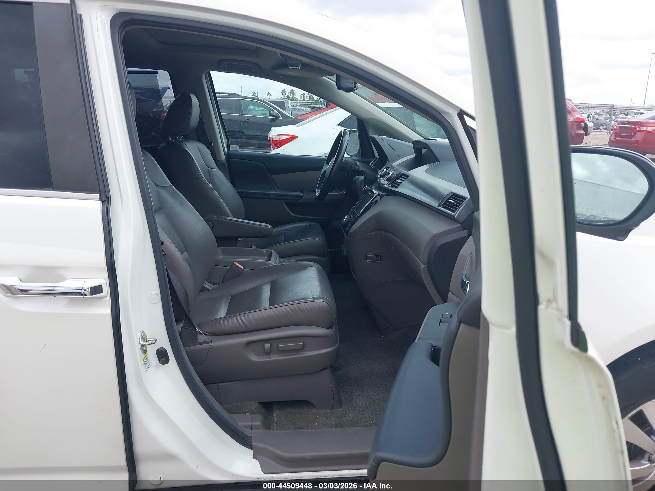 HONDA ODYSSEY image 5