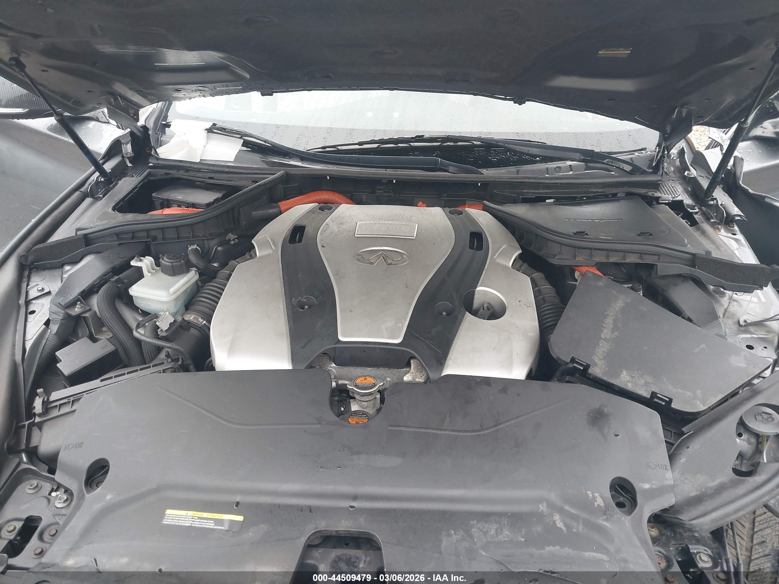 INFINITI Q50 image 10