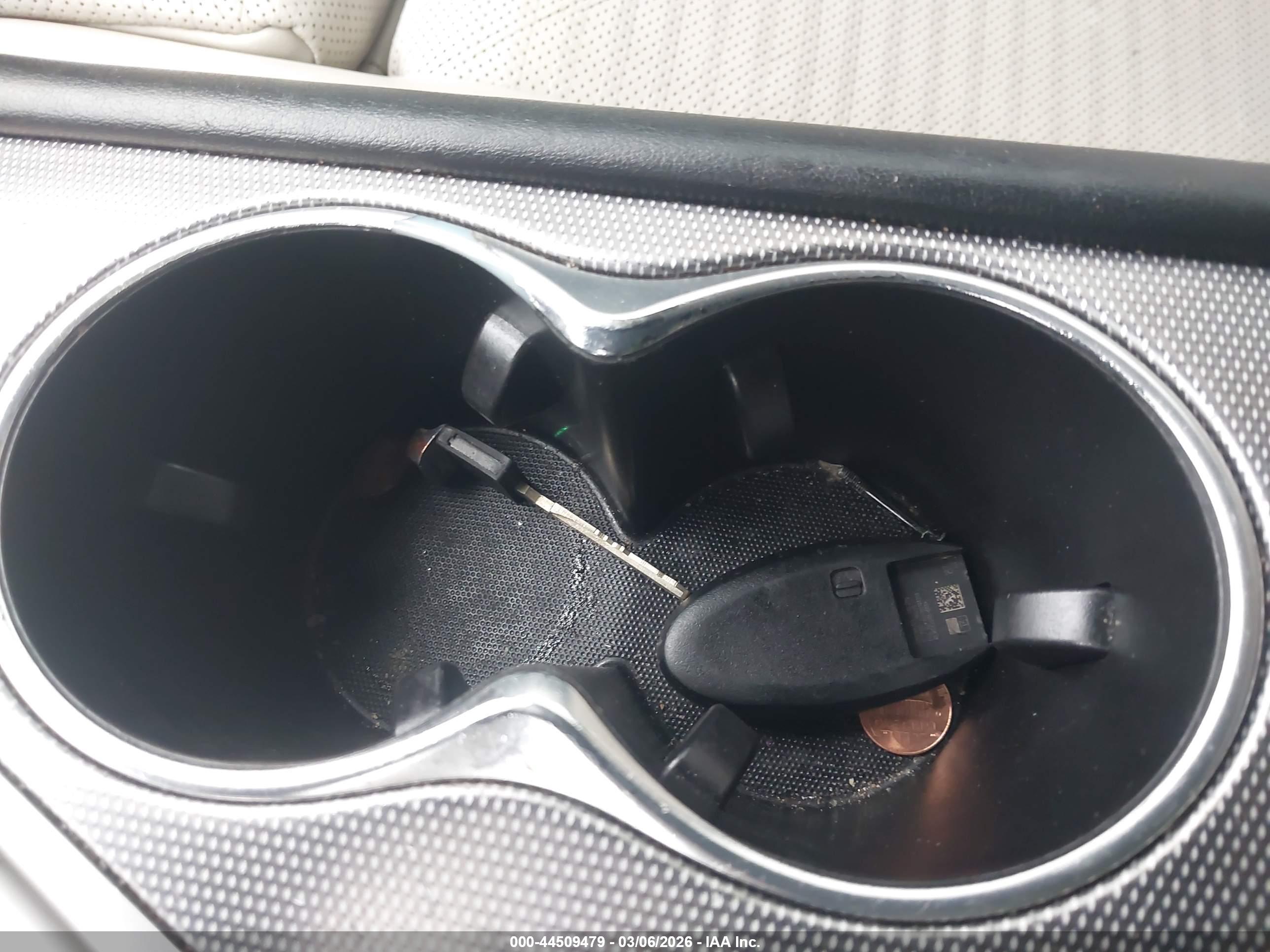 INFINITI Q50 image 11