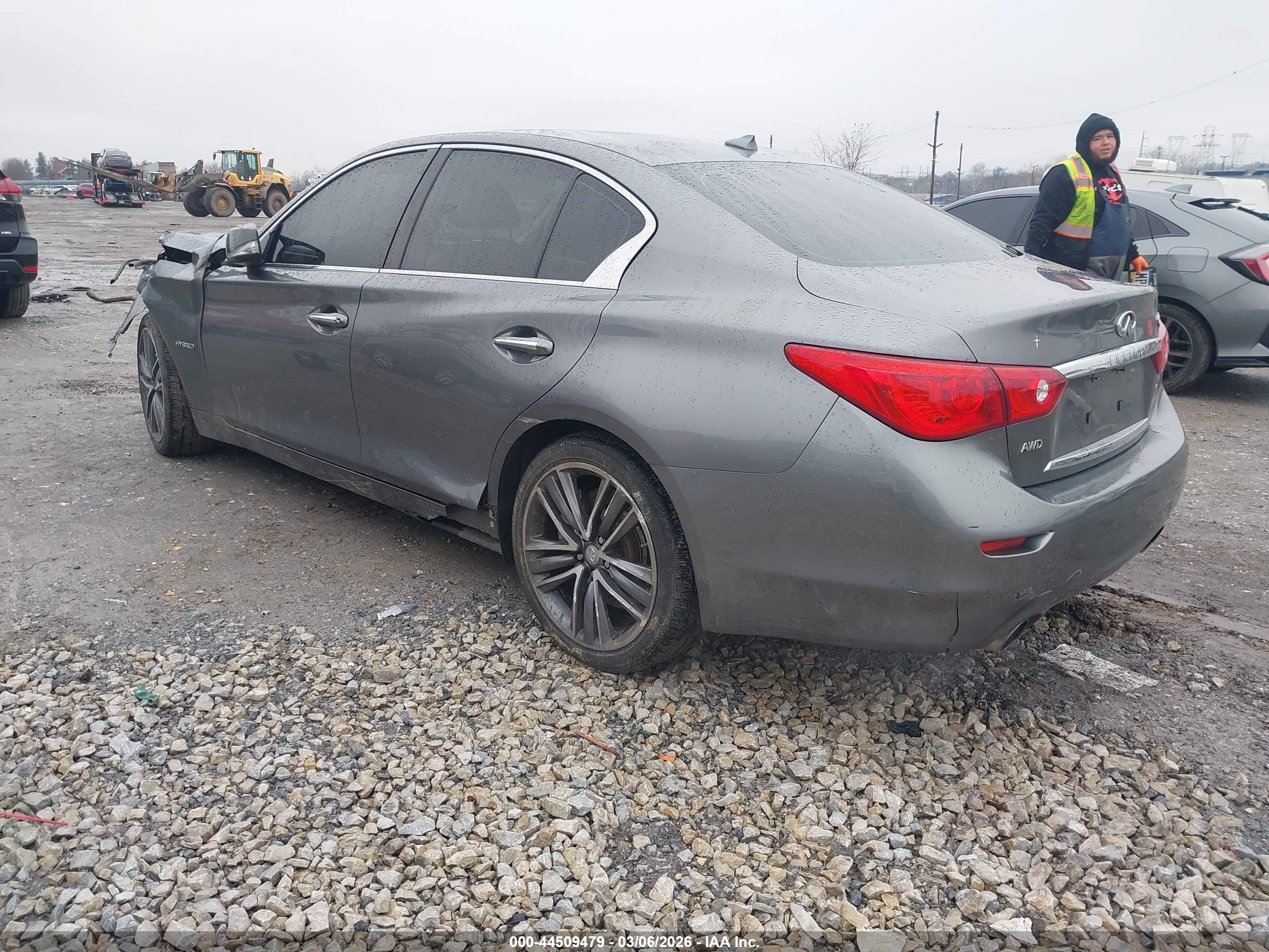 INFINITI Q50 image 3