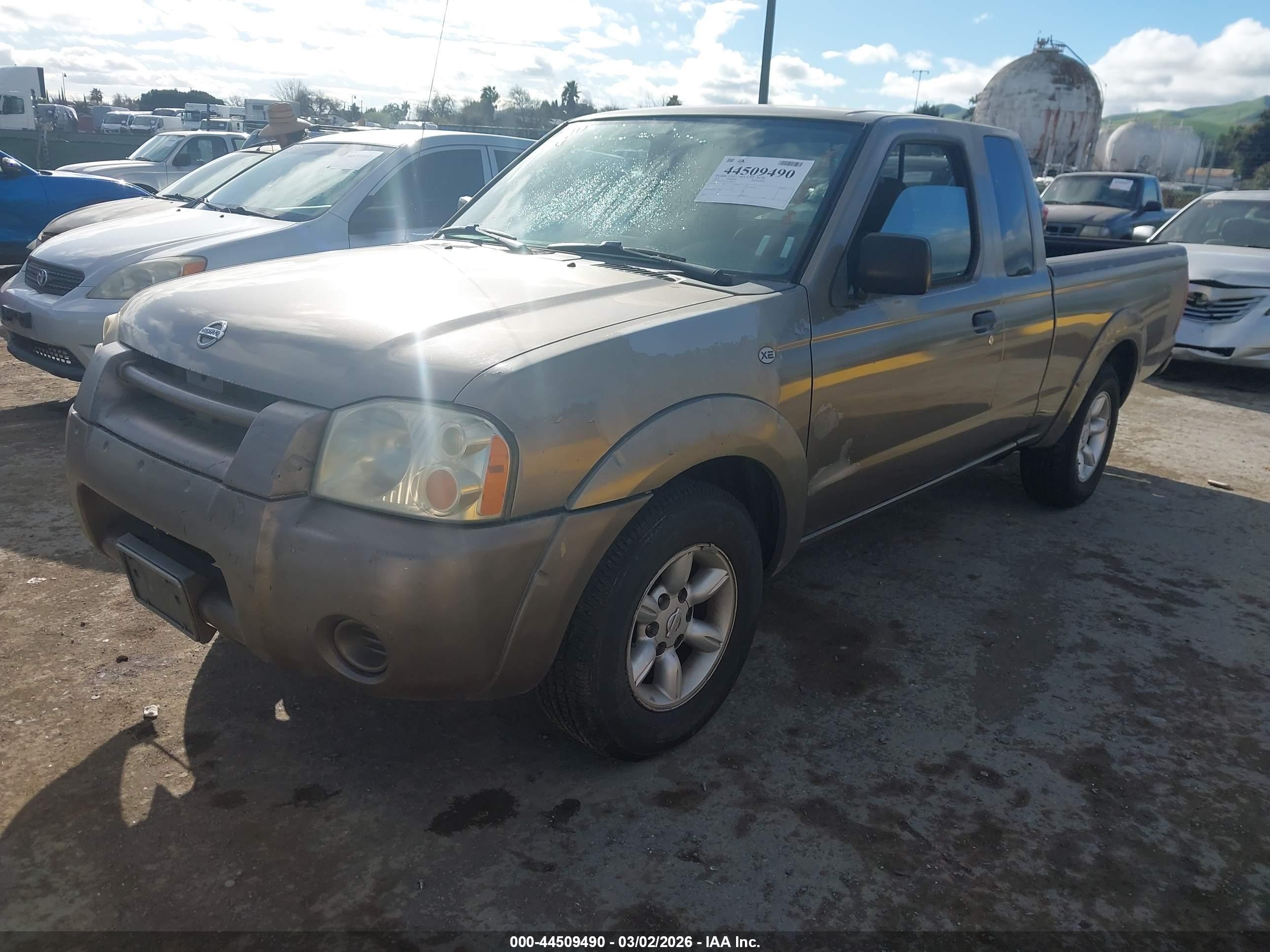NISSAN FRONTIER image 2