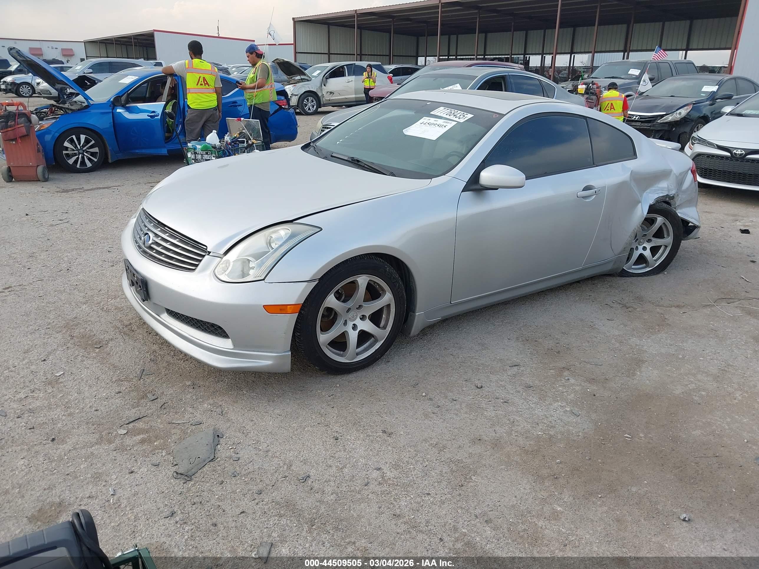 INFINITI G35 image 2