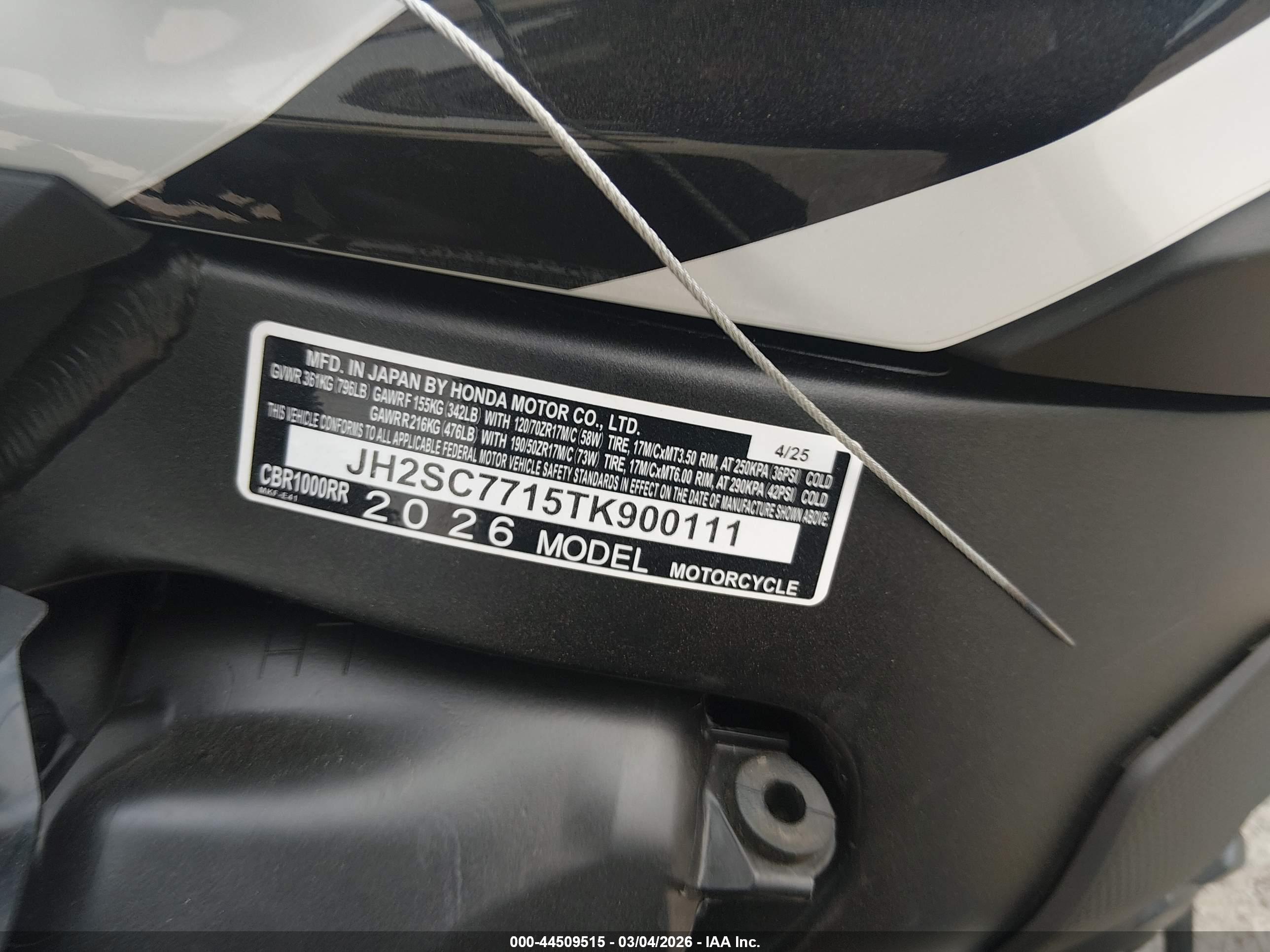 HONDA CBR1000 image 10