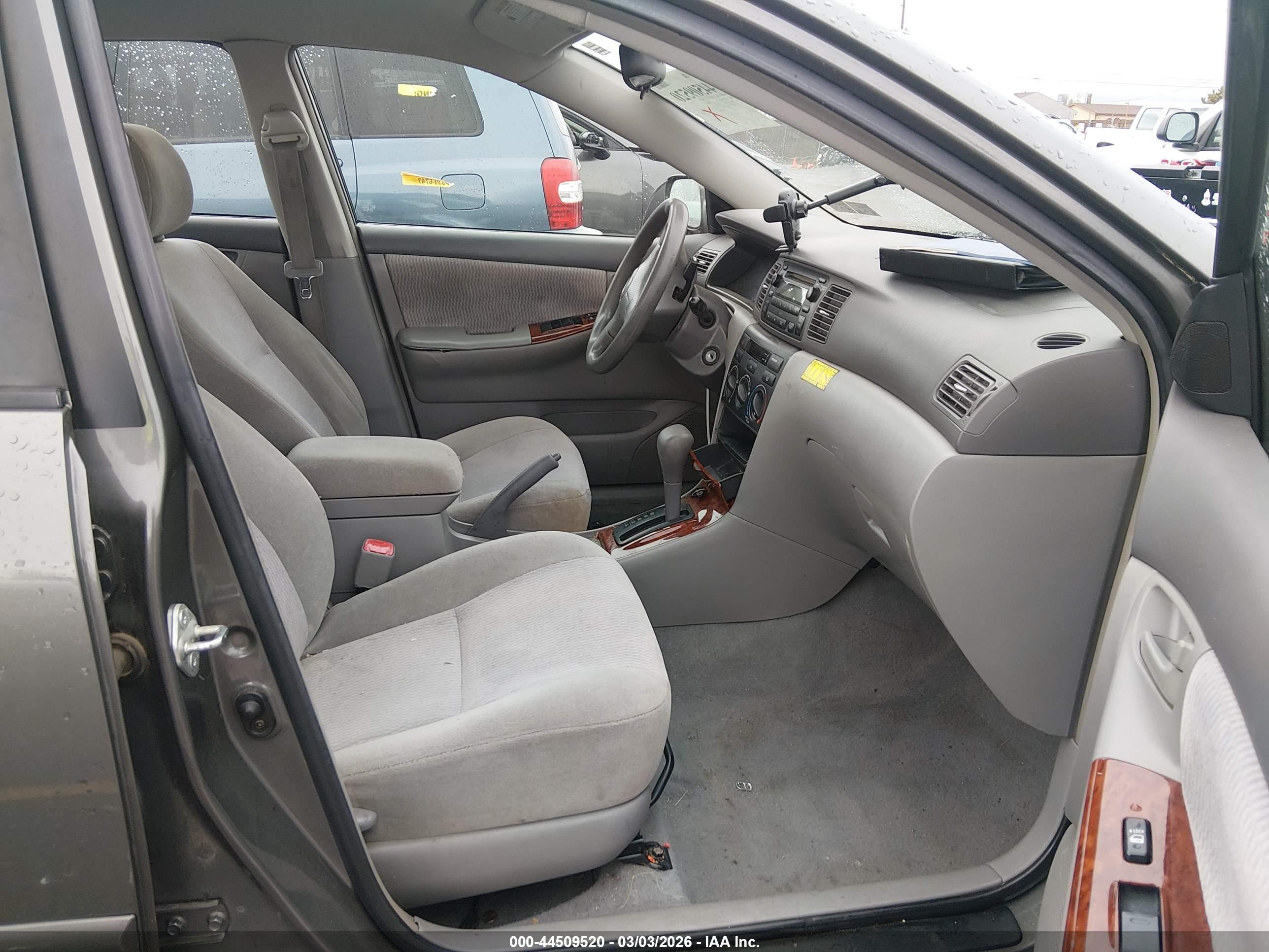 TOYOTA COROLLA image 5