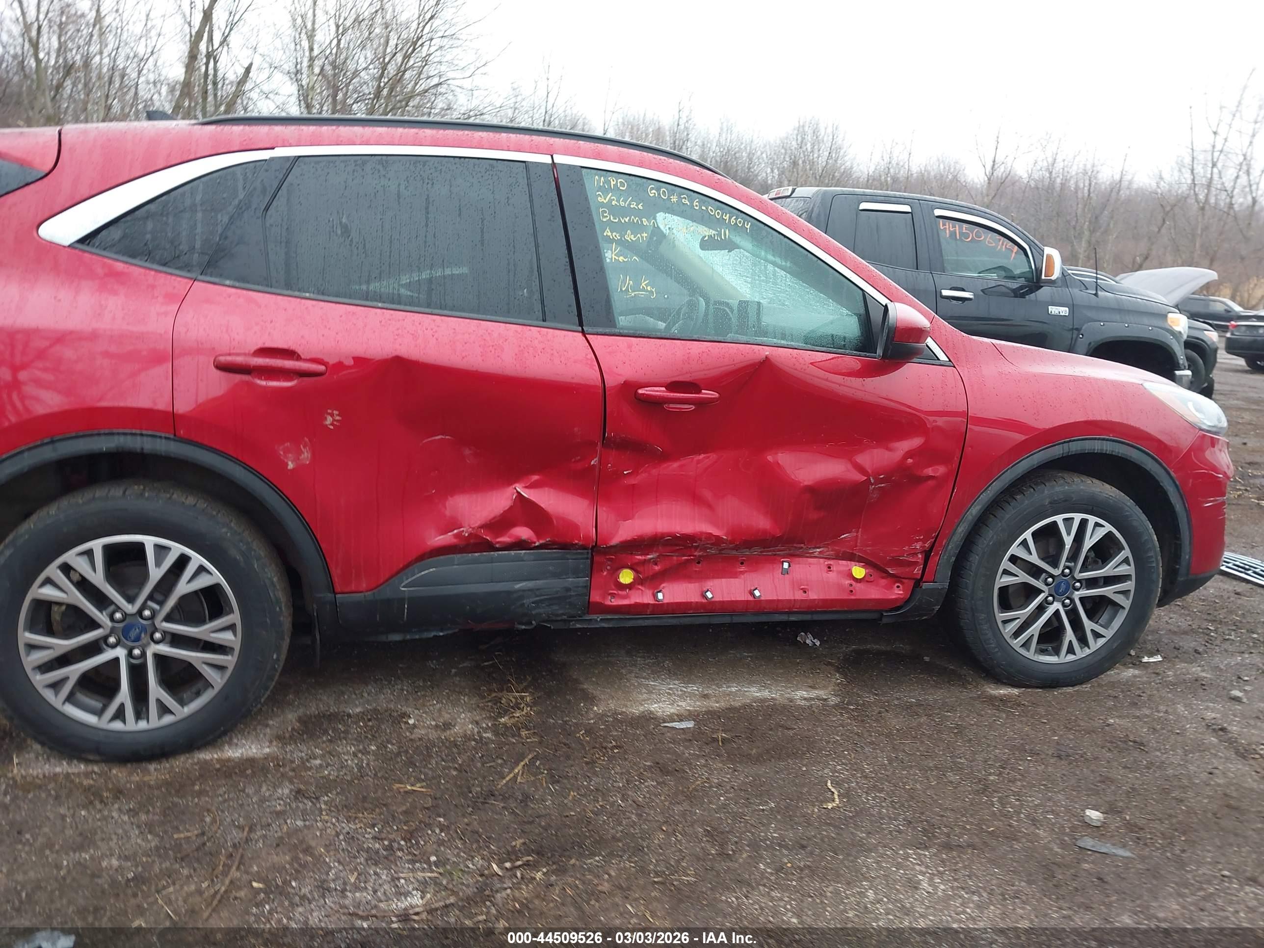 FORD ESCAPE image 6