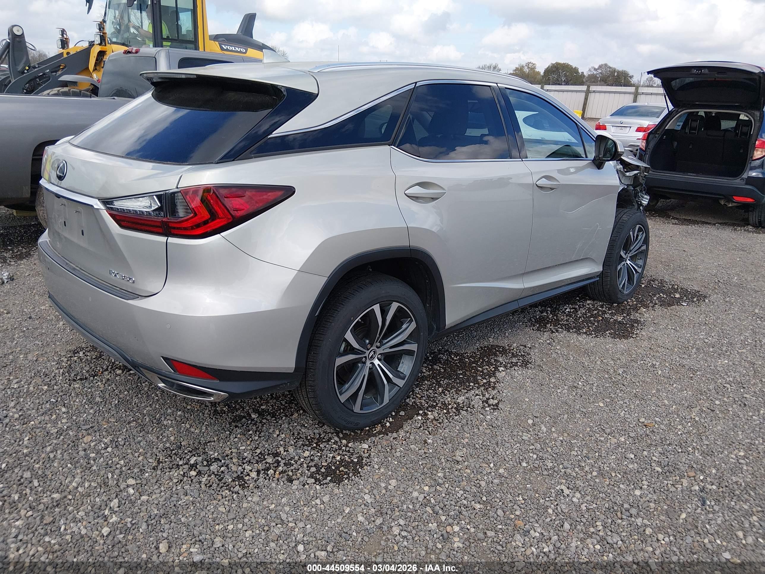 LEXUS RX image 4