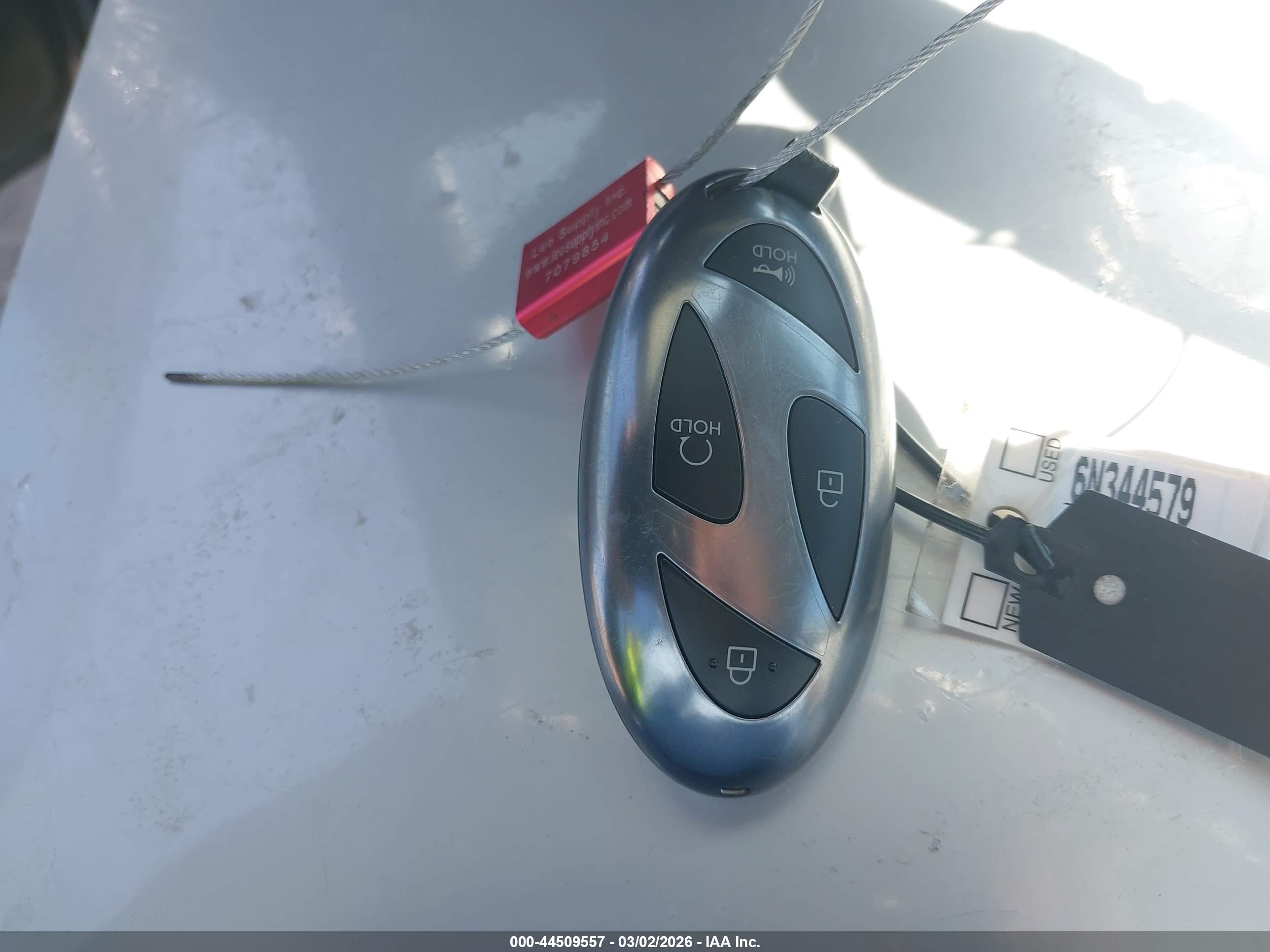 HYUNDAI KONA image 11