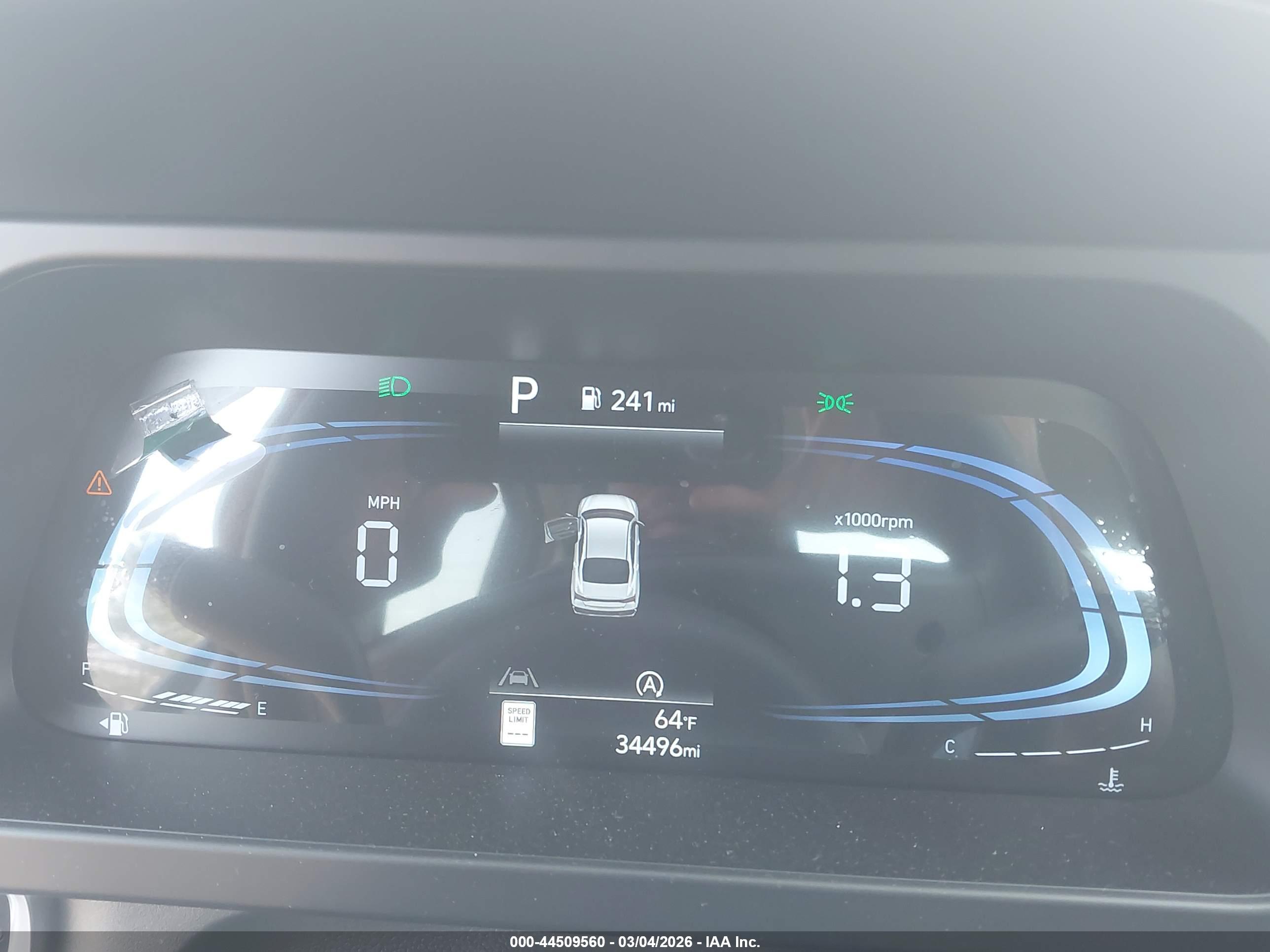 HYUNDAI ELANTRA image 7