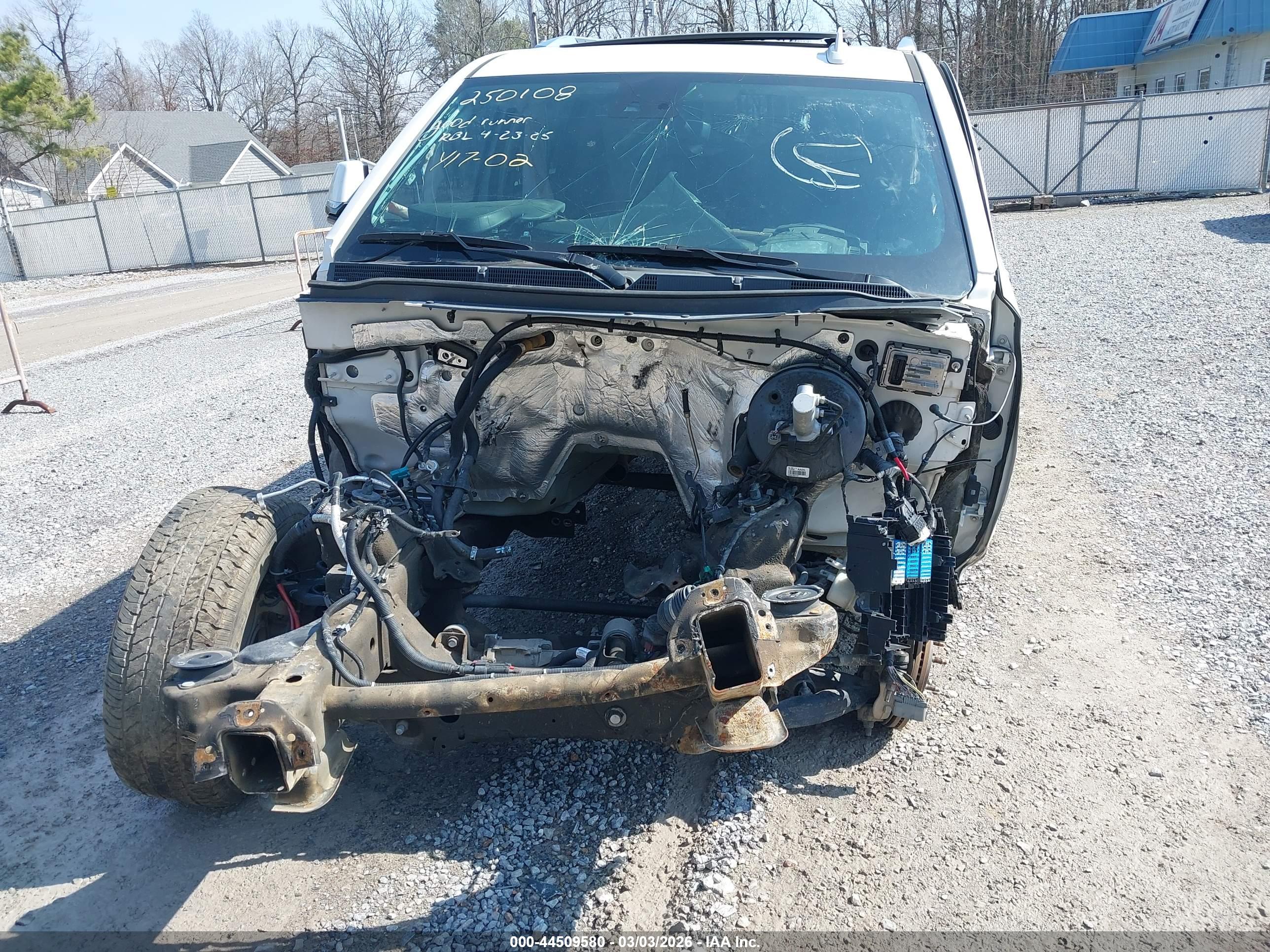 CADILLAC ESCALADE image 6