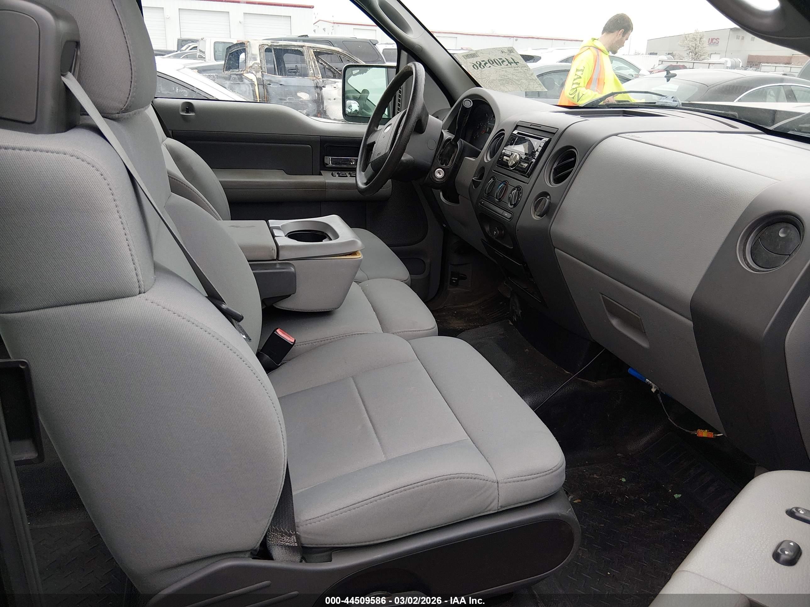 FORD F-150 image 5