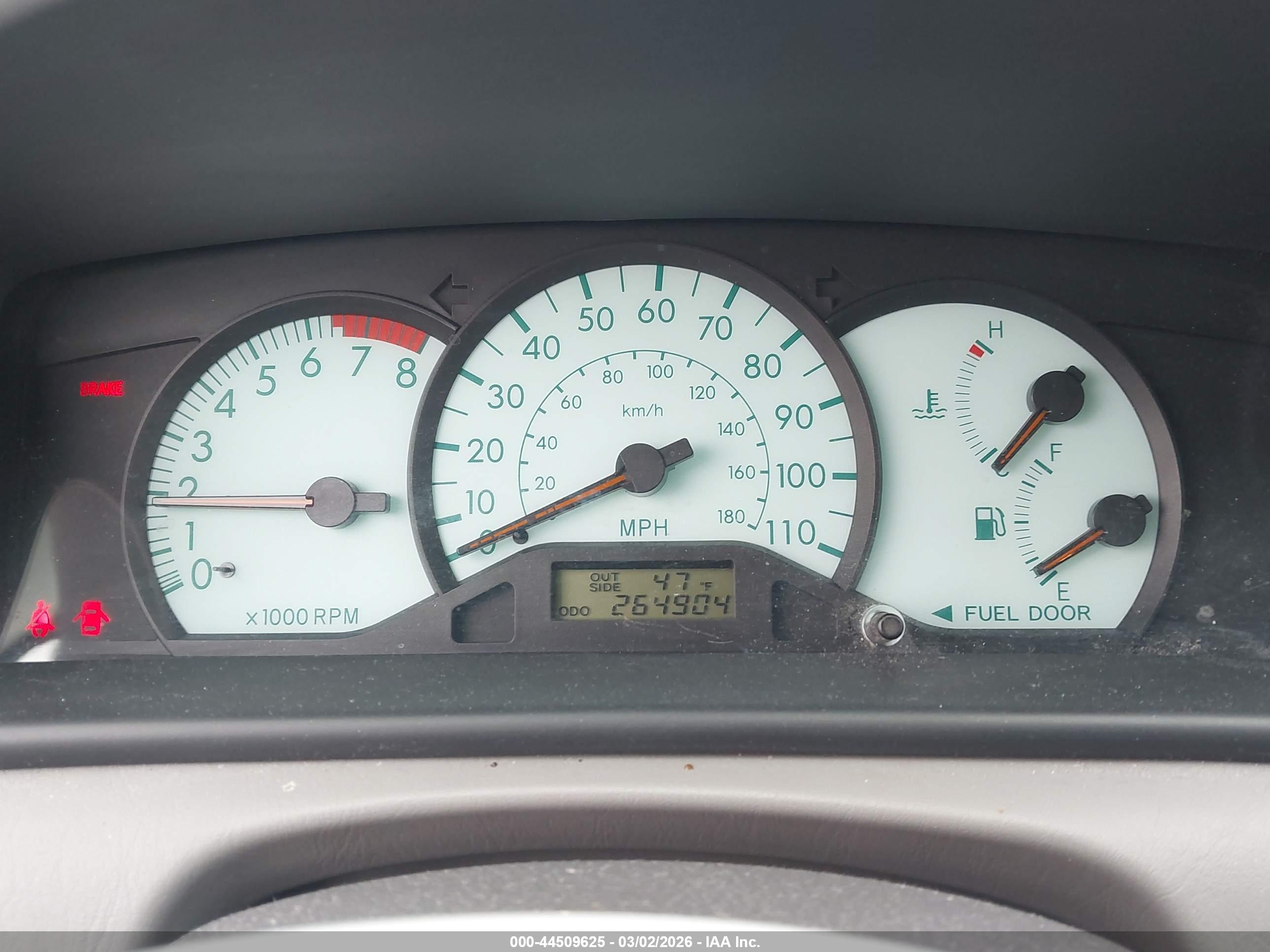TOYOTA COROLLA image 7