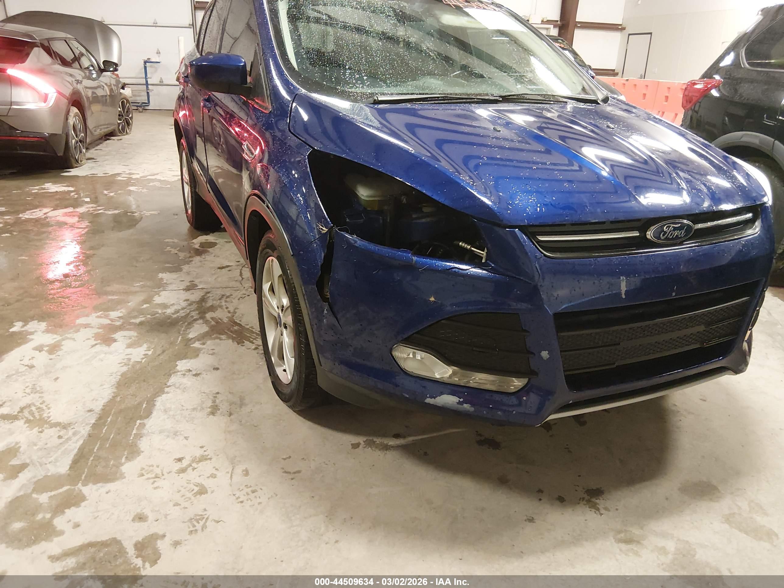 FORD ESCAPE image 6