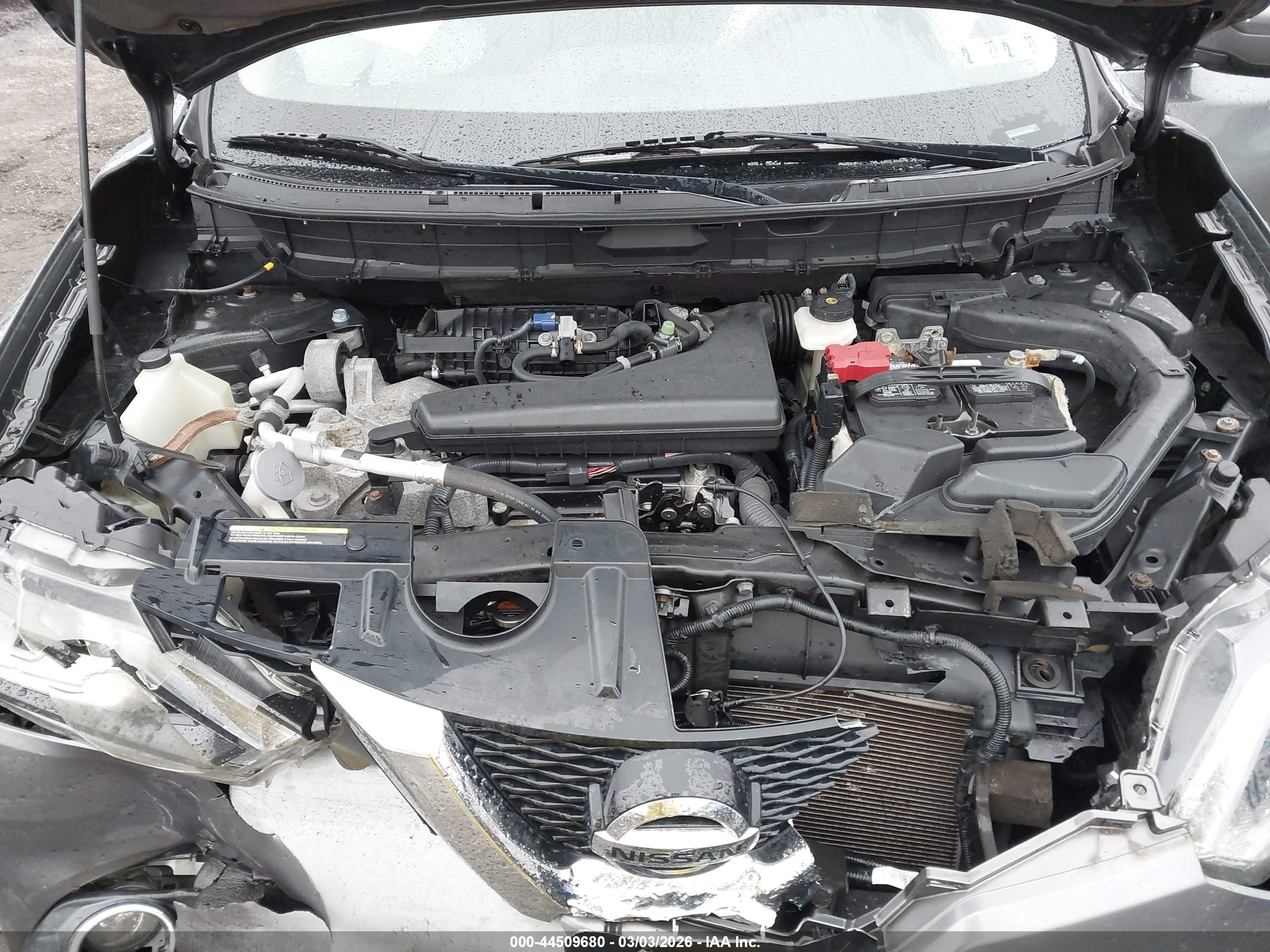 NISSAN ROGUE image 10
