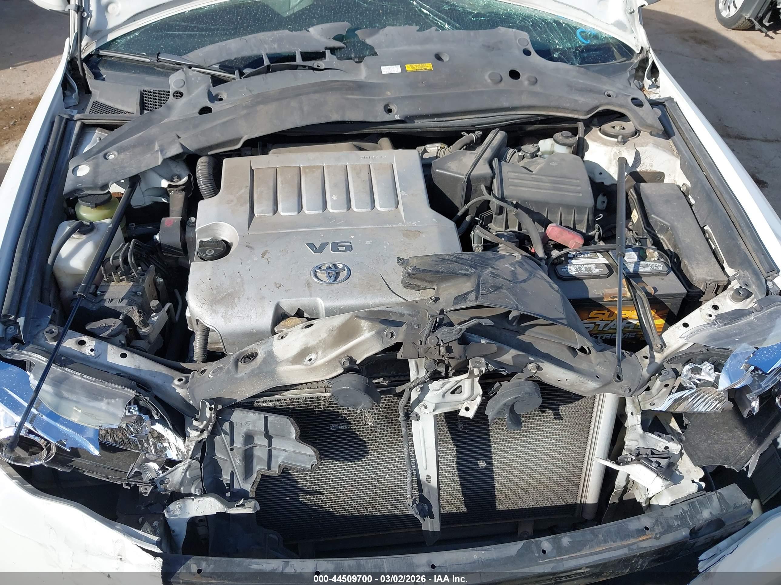 TOYOTA AVALON image 10