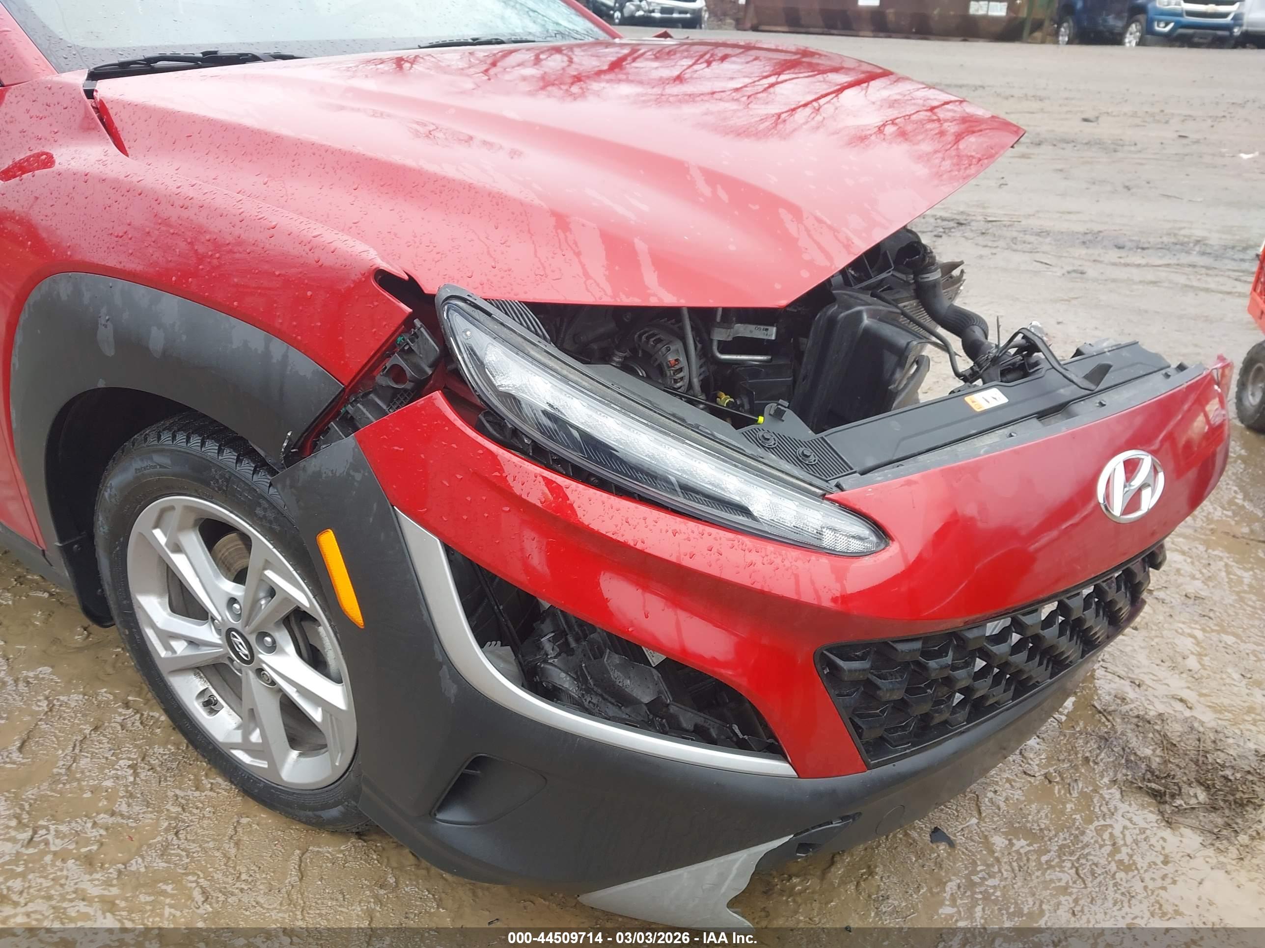 HYUNDAI KONA image 6